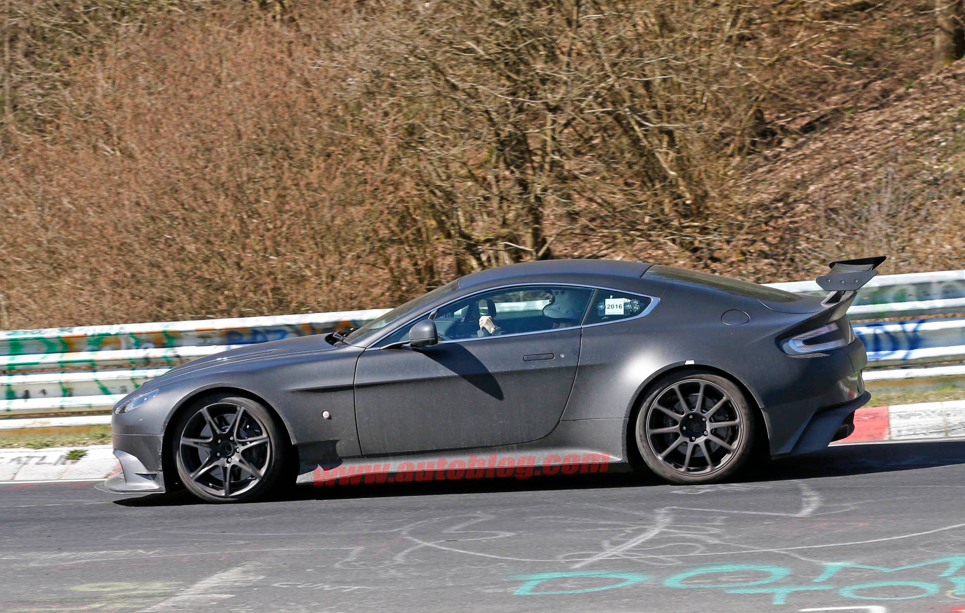 Aston Martin Vantage GT8 spied profile