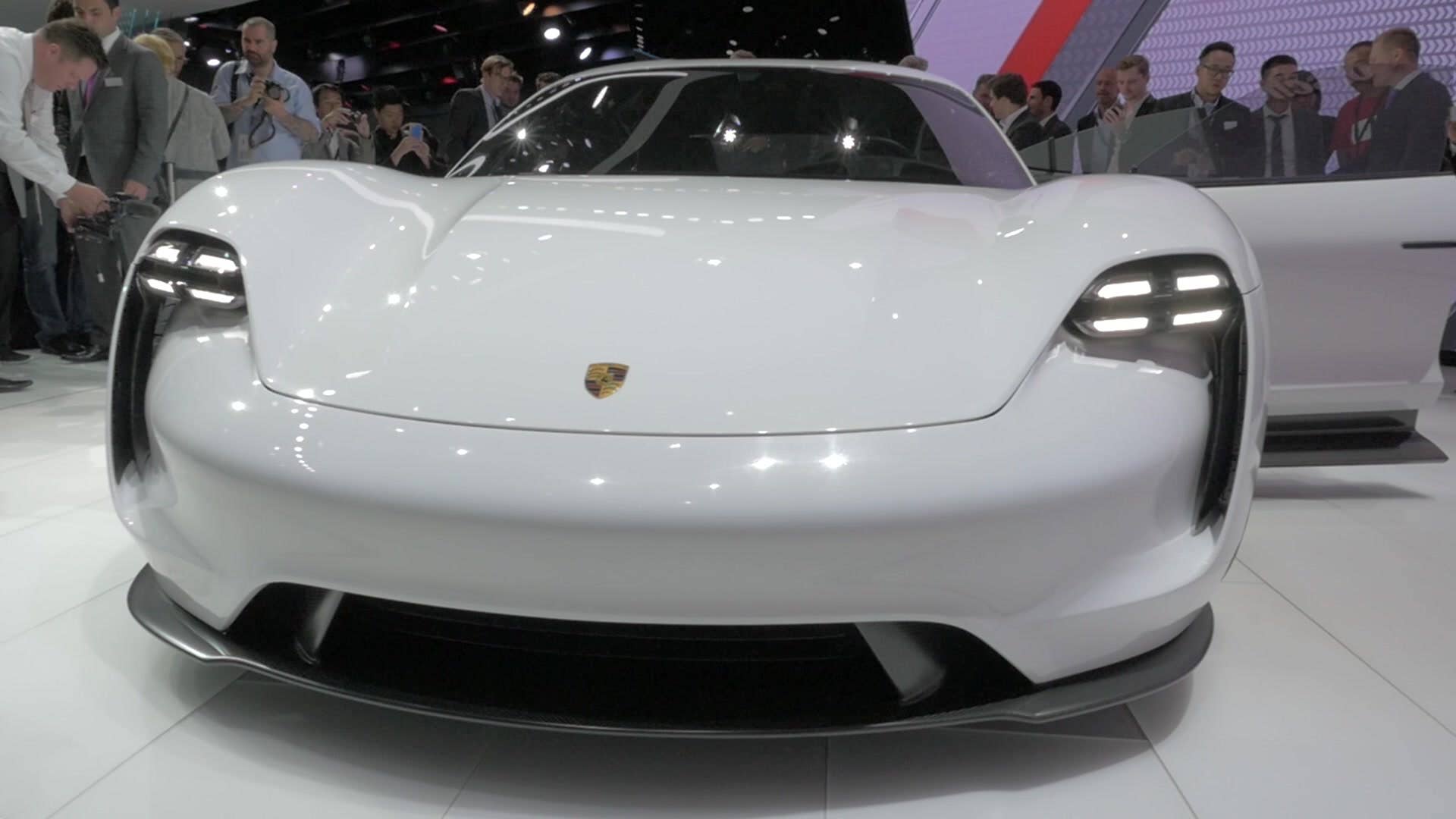 Porsce Mission E Concept | 2015 Frankfurt Motor Sow | Beauty-Roll