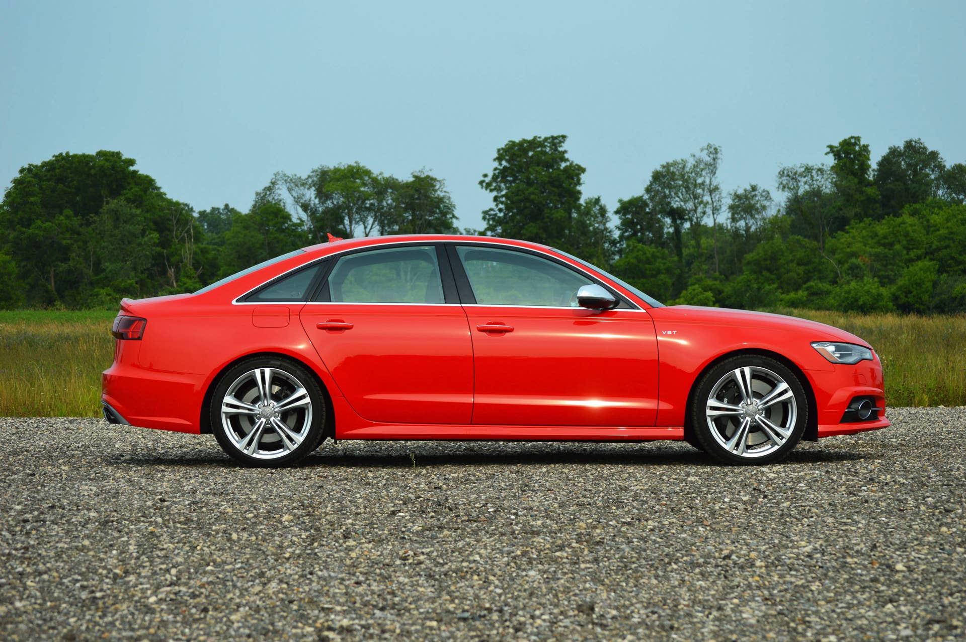 2016 audi s6 red profile view