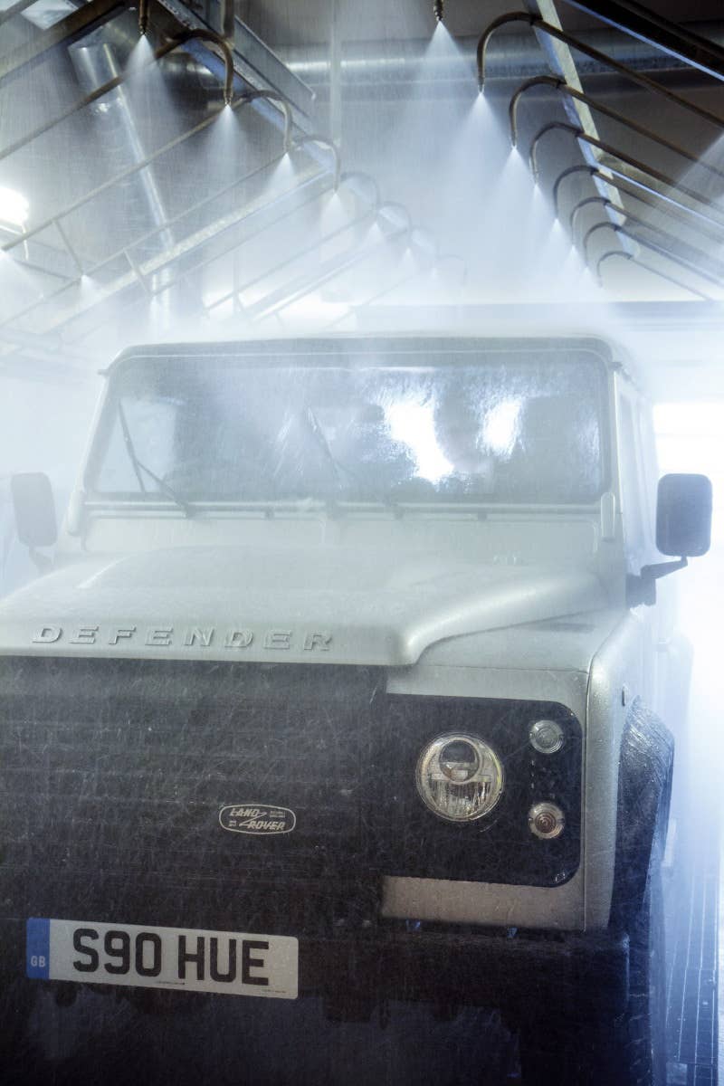 Land Rover Defender 2,000,000 wash