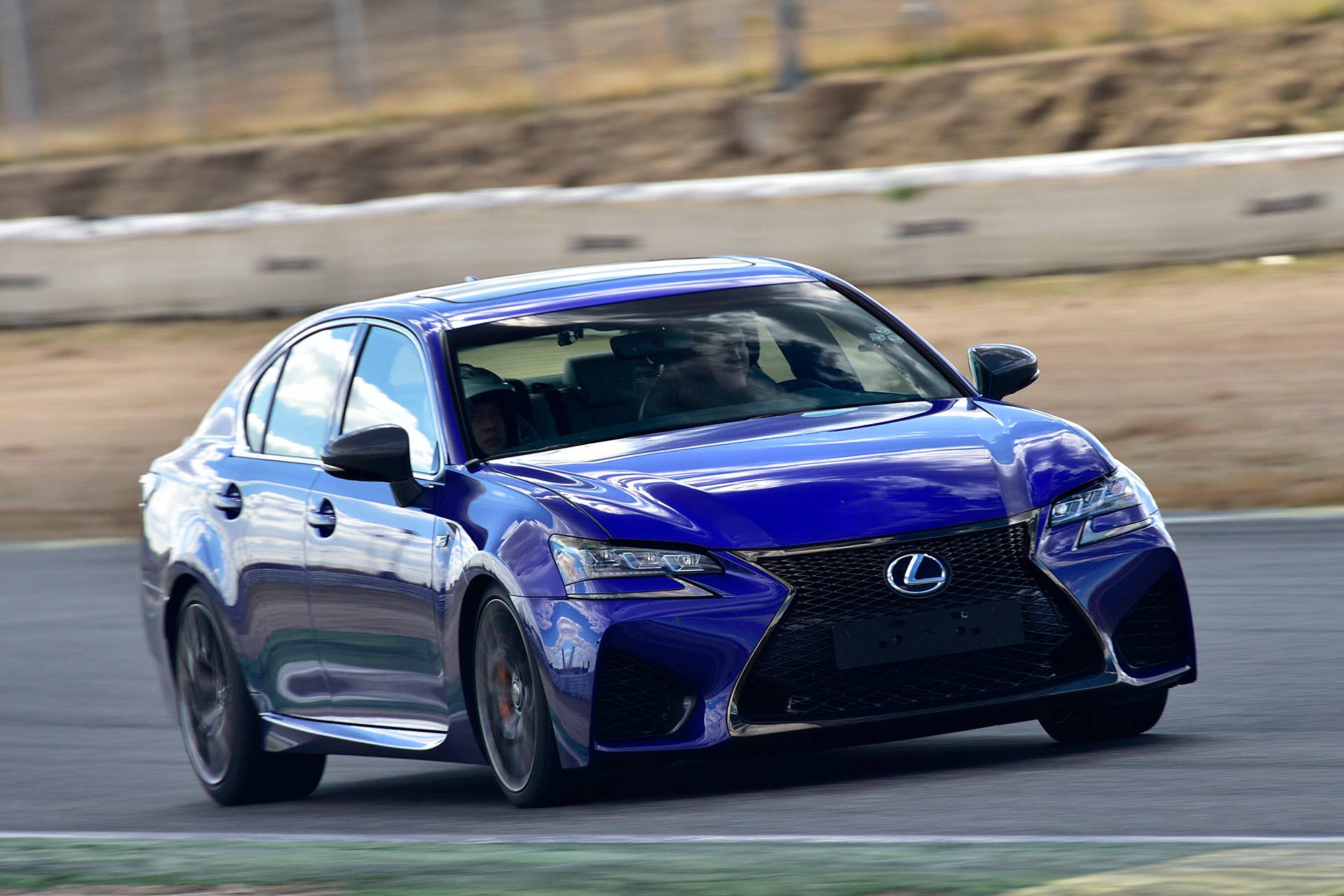 2016 Lexus GS F driving