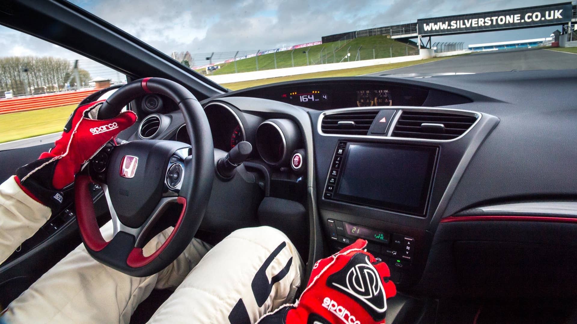 Honda Civic Type R Silverstone cockpit
