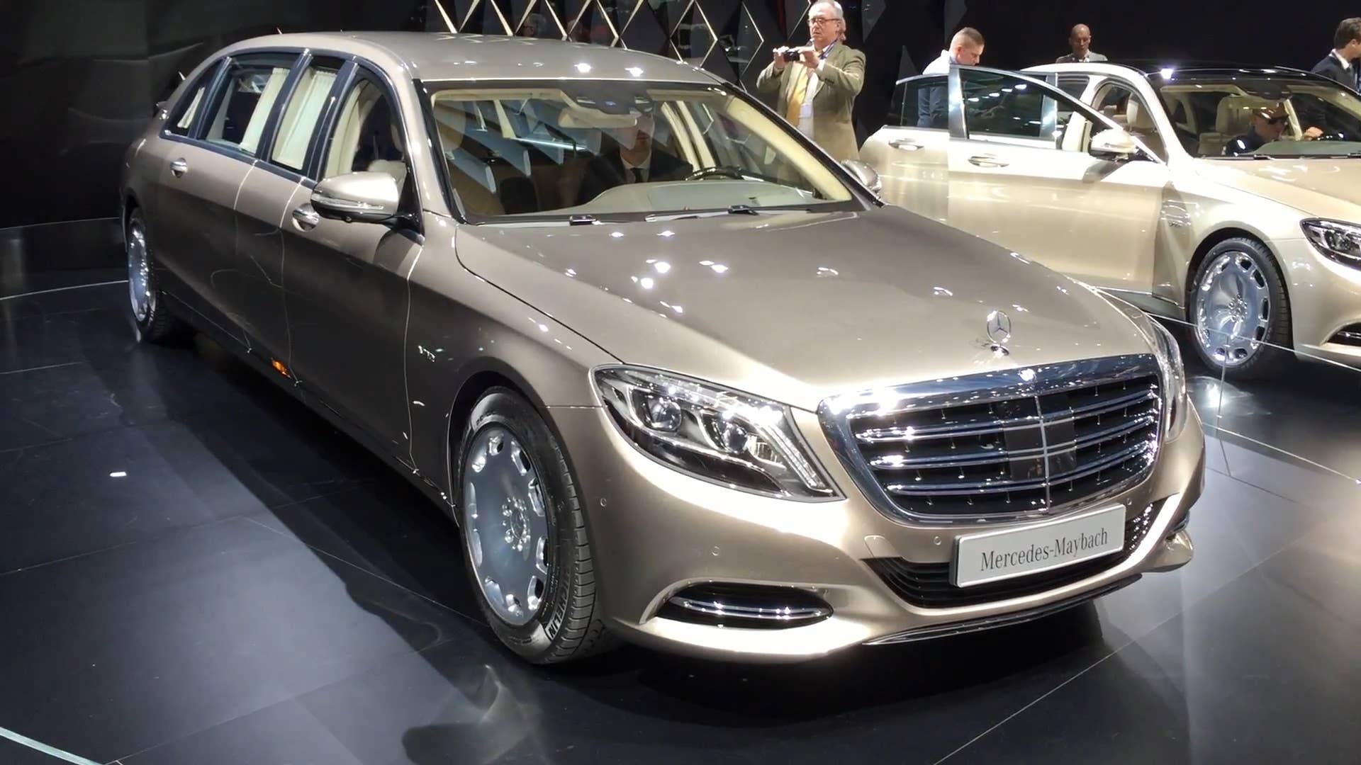 A look at the 2016 Mercedes-Maybach Pullman at the 2015 Geneva Motor Show.