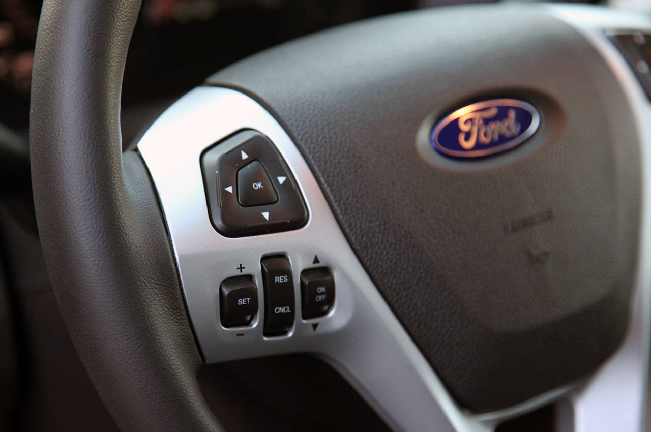 2012 Ford Edge EcoBoost steering wheel controls