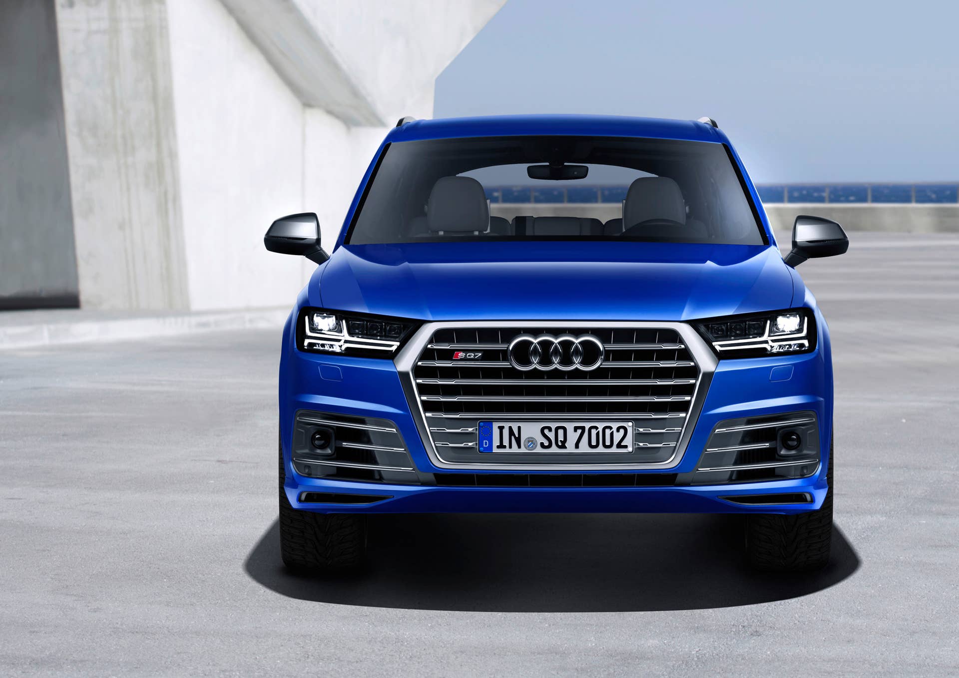 Audi SQ7 TDI front