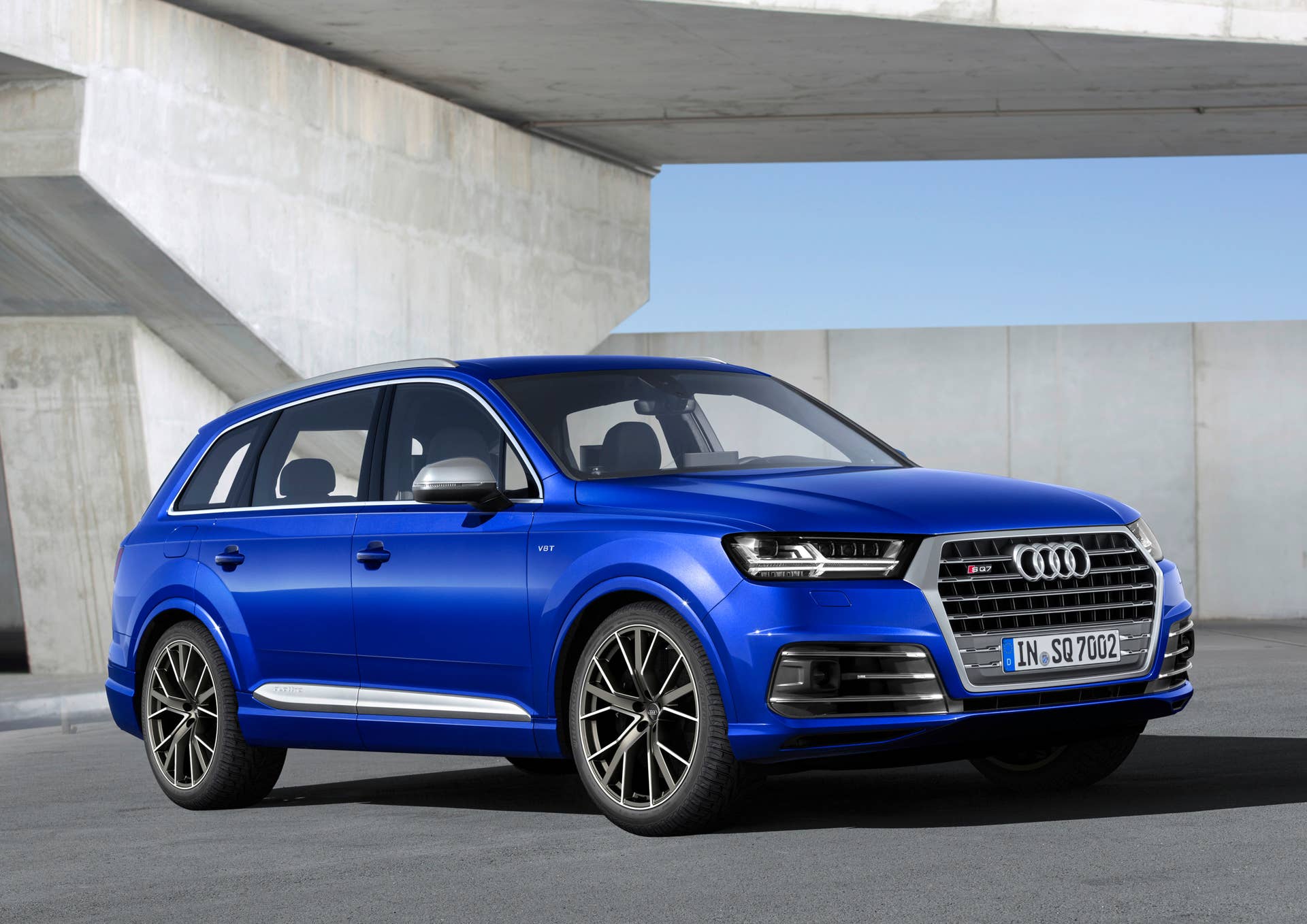 Audi SQ7 TDI front 3/4