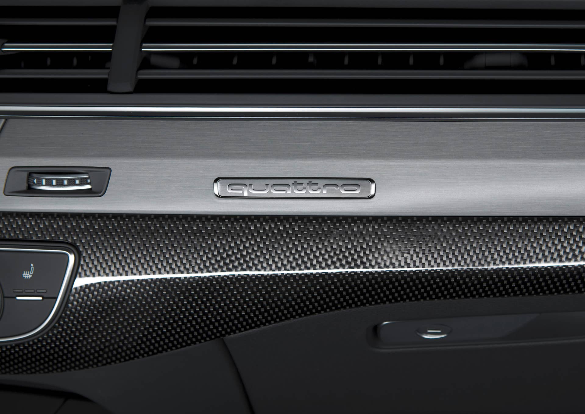 Audi SQ7 TDI interior dashboard