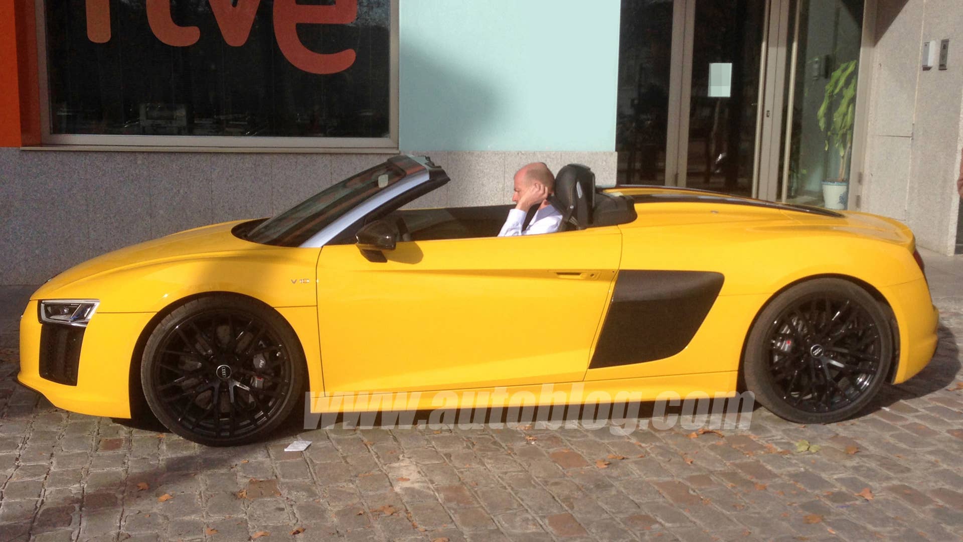 Audi R8 Spyder prototype