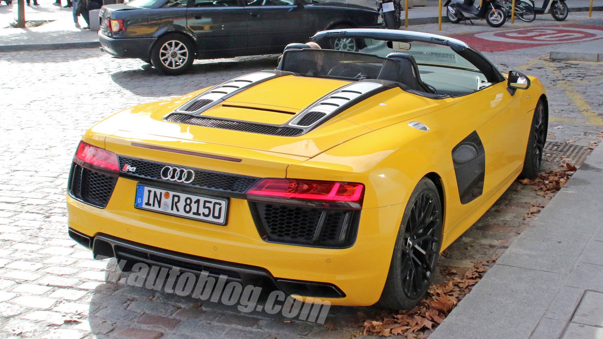 Audi R8 Spyder prototype
