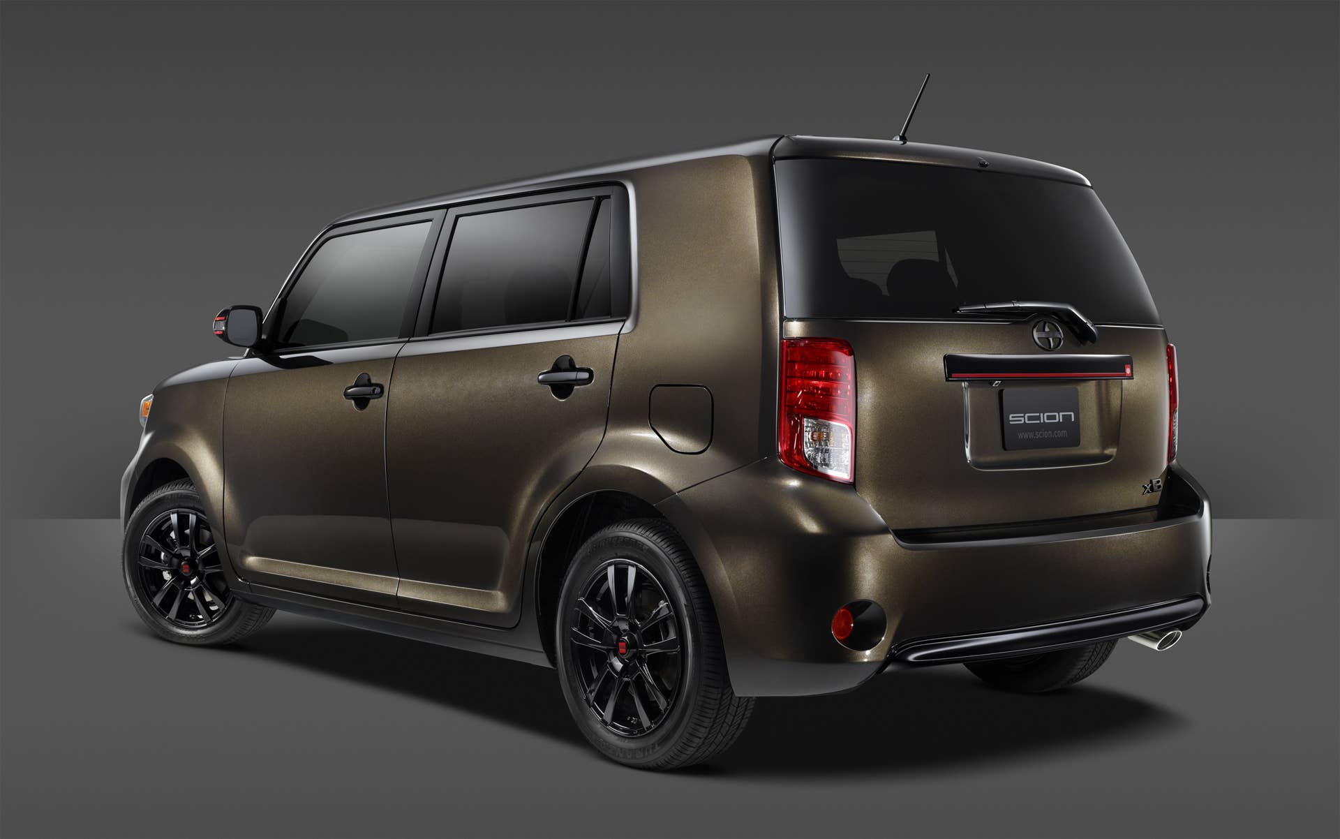 parklan scion 686 xb taillights brown