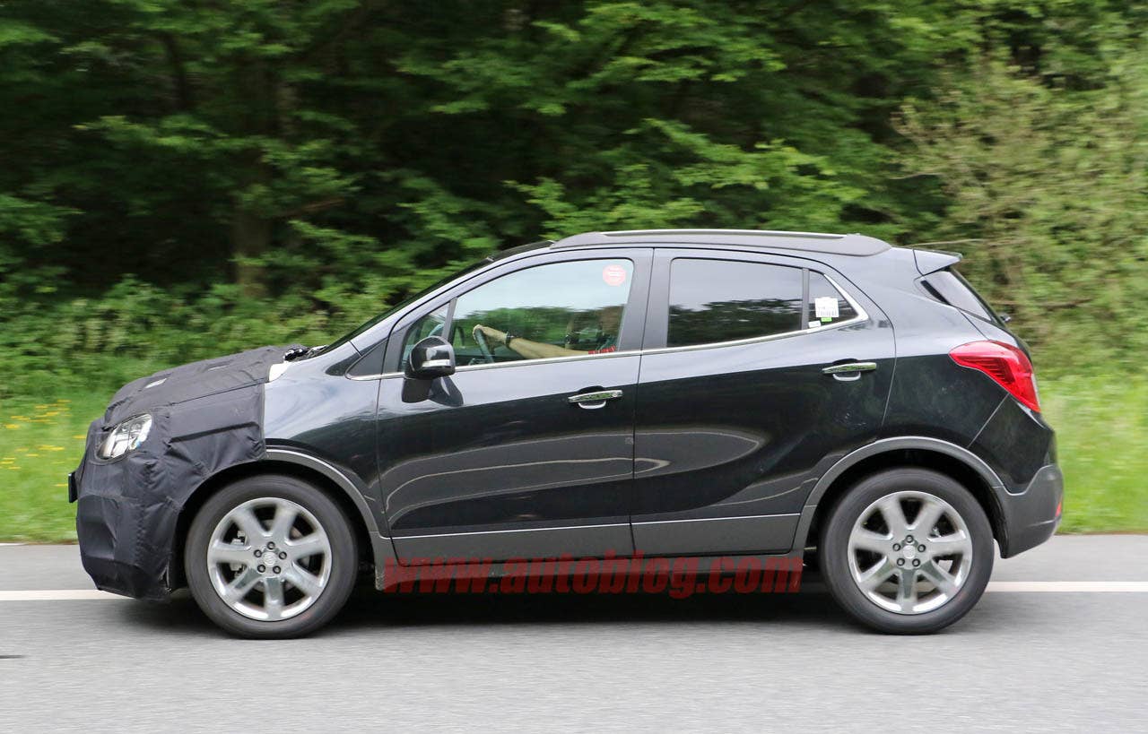 2016 Opel Mokka prototype side