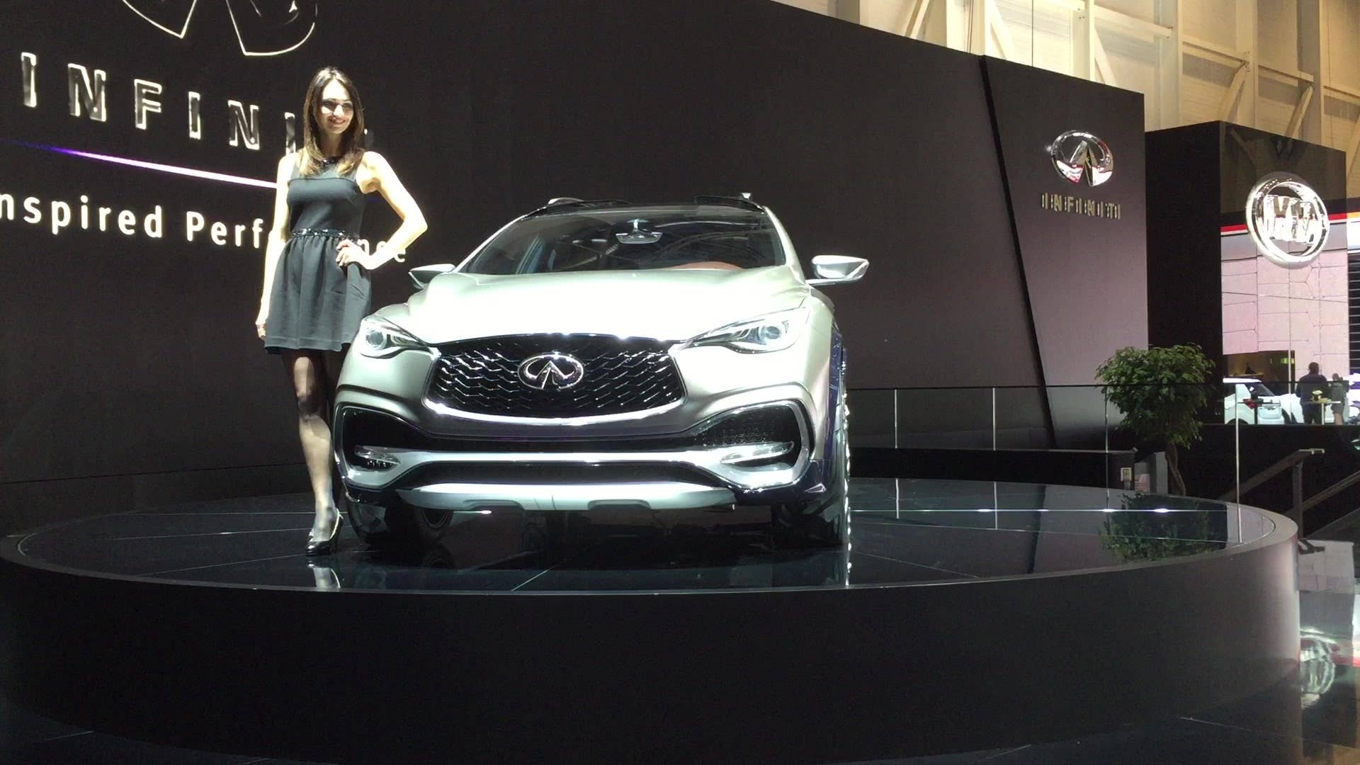A look at the Infiniti QX30 Concept at the 2015 Geneva Motor Show.