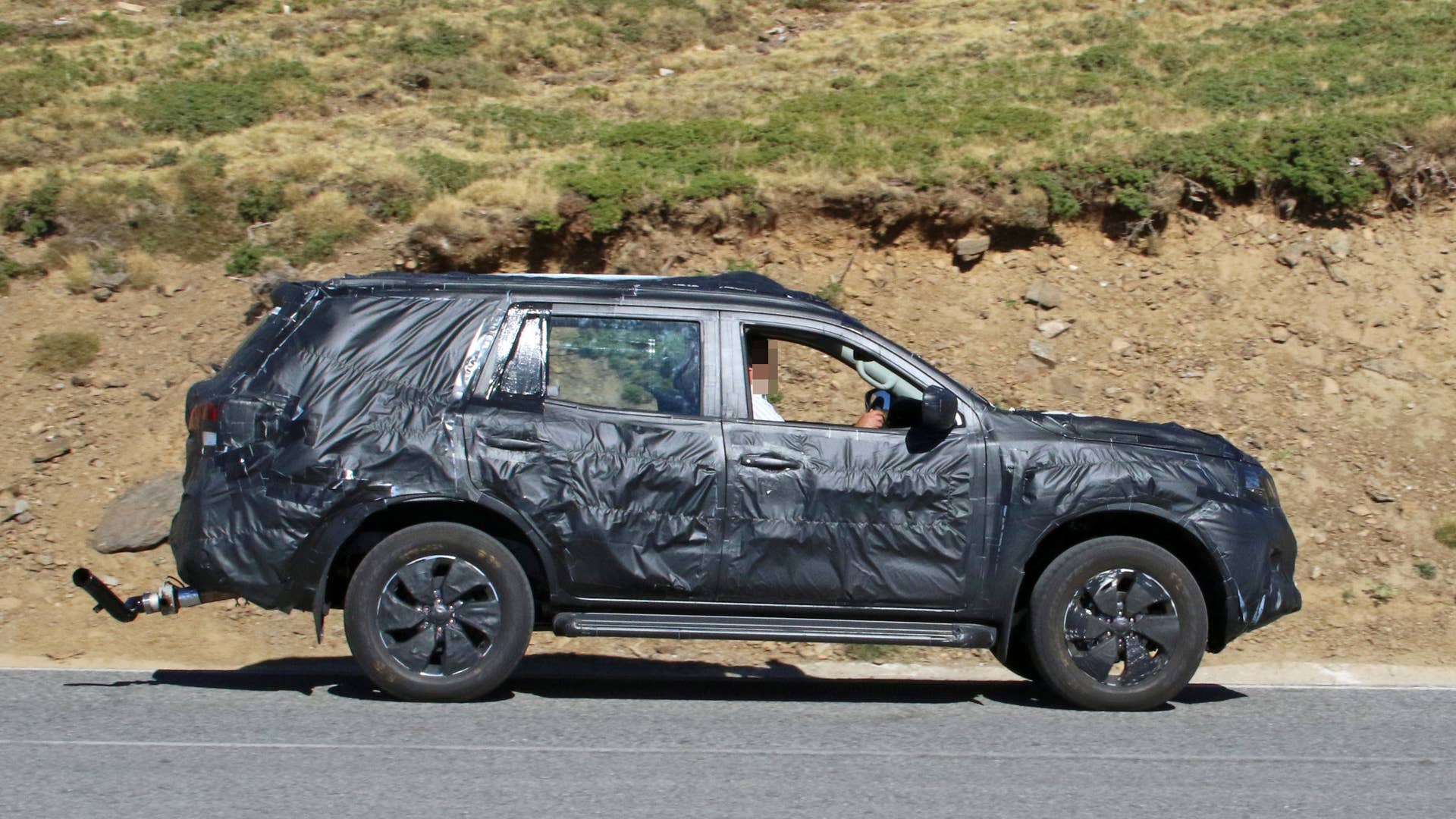 Nissan Navara SUV Spy Shots Side Exterior