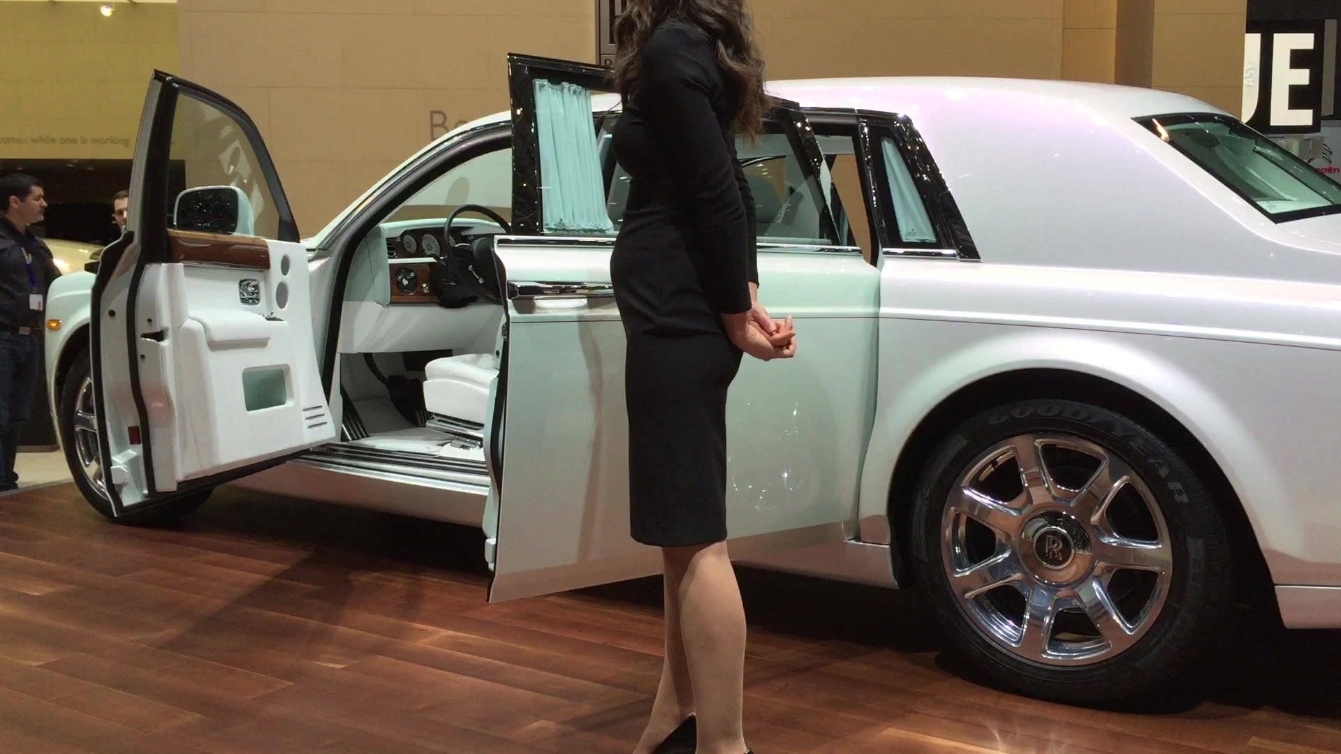 A look at the Rolls-Royce Phantom Serenity at the 2015 Geneva Motor Show.