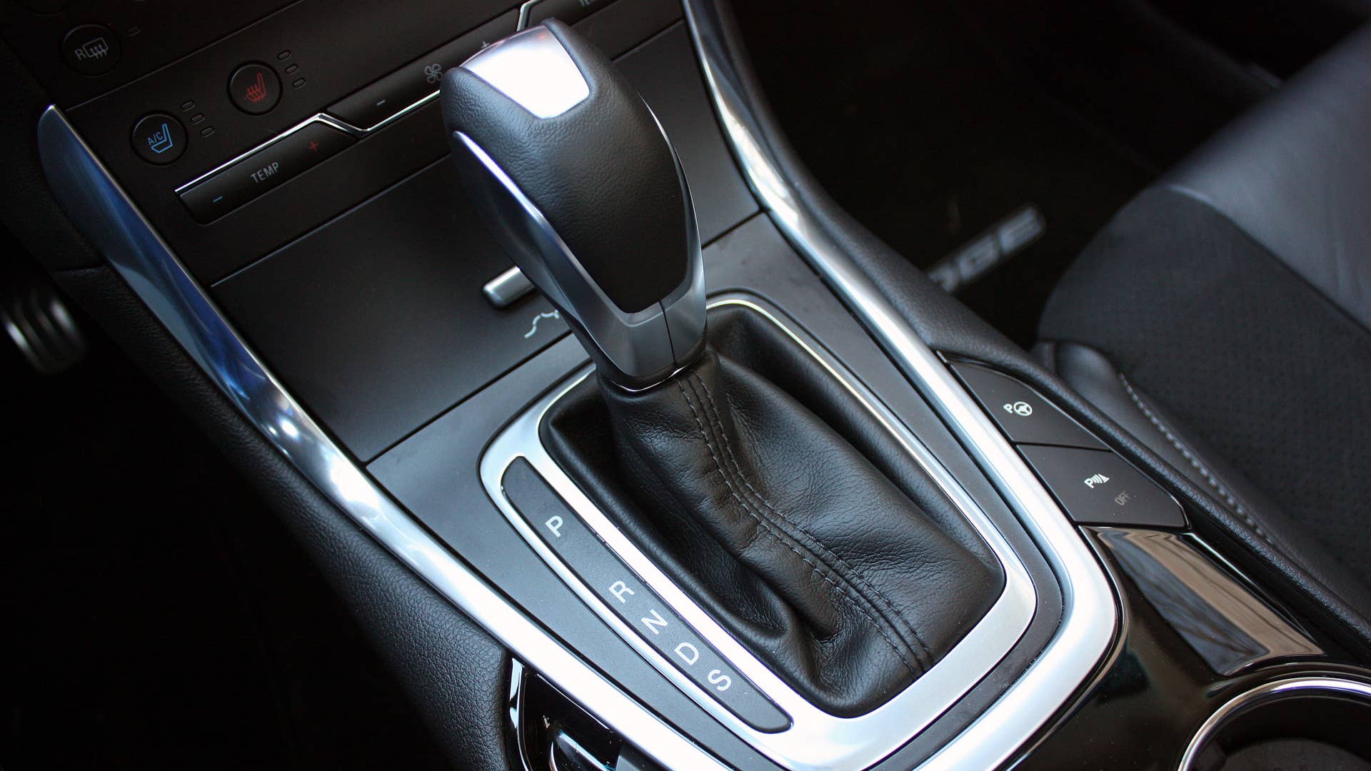 2015 Ford Edge Sport