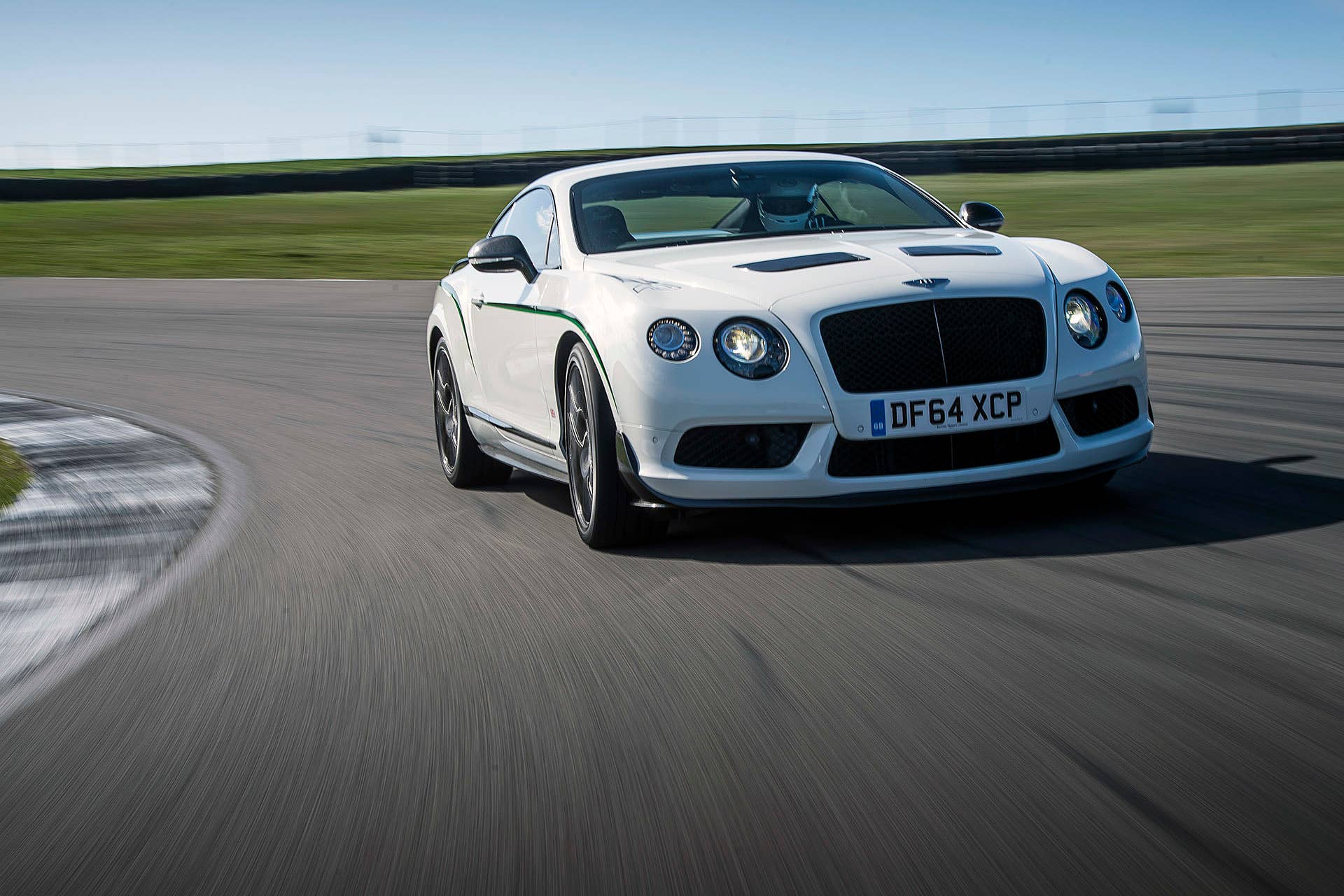 2015 Bentley Continental GT3-R driving