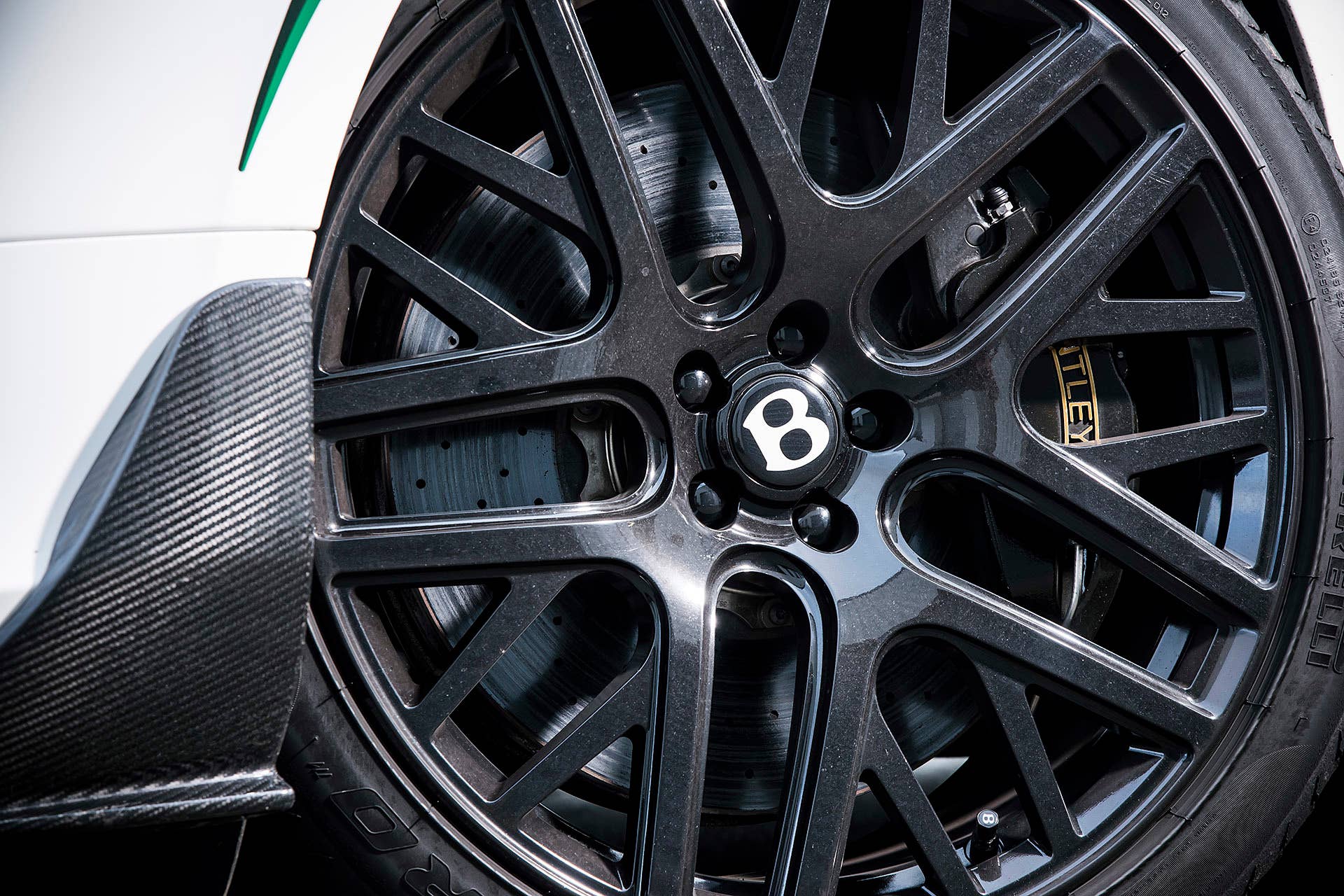 2015 Bentley Continental GT3-R wheel