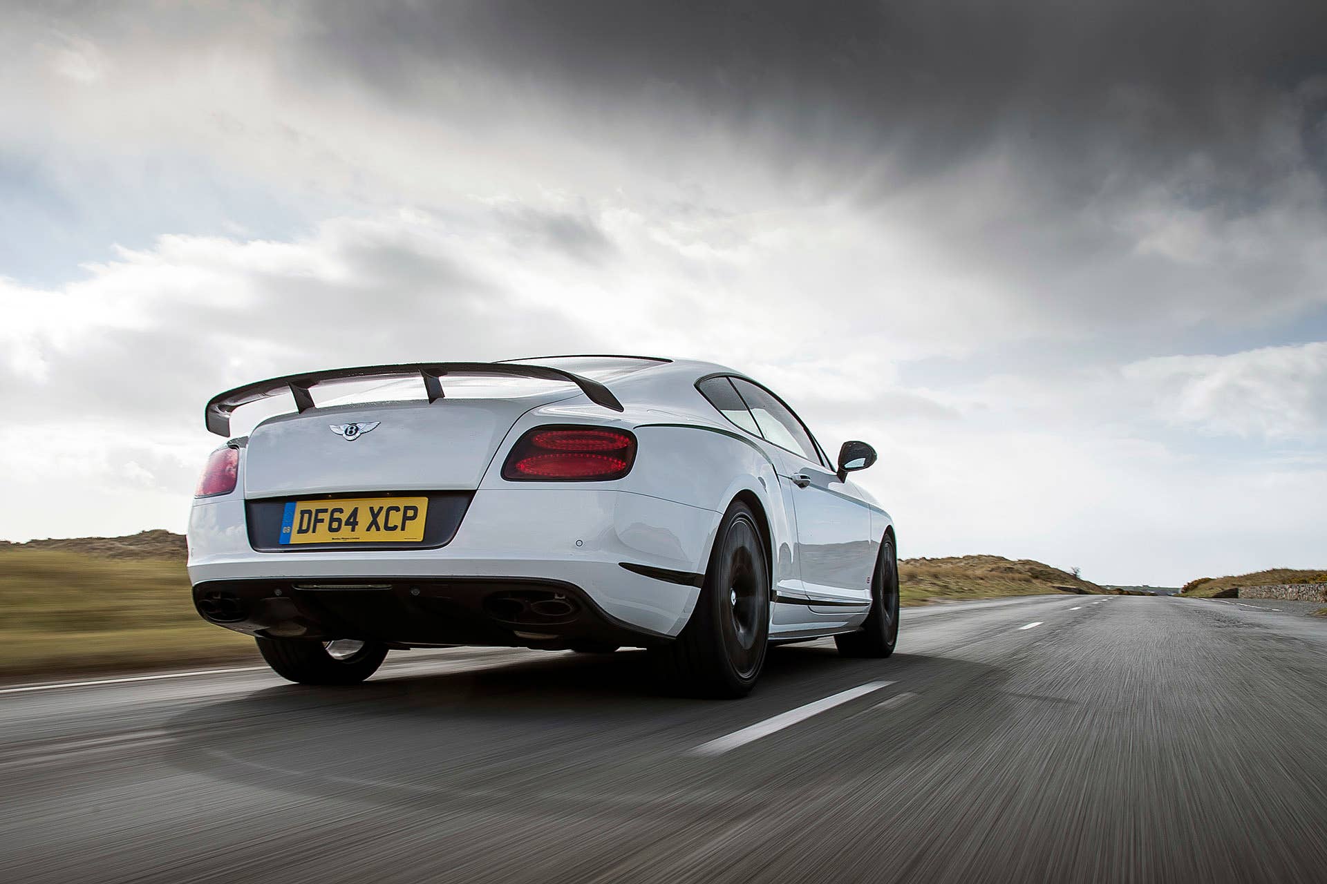 2015 Bentley Continental GT3-R driving