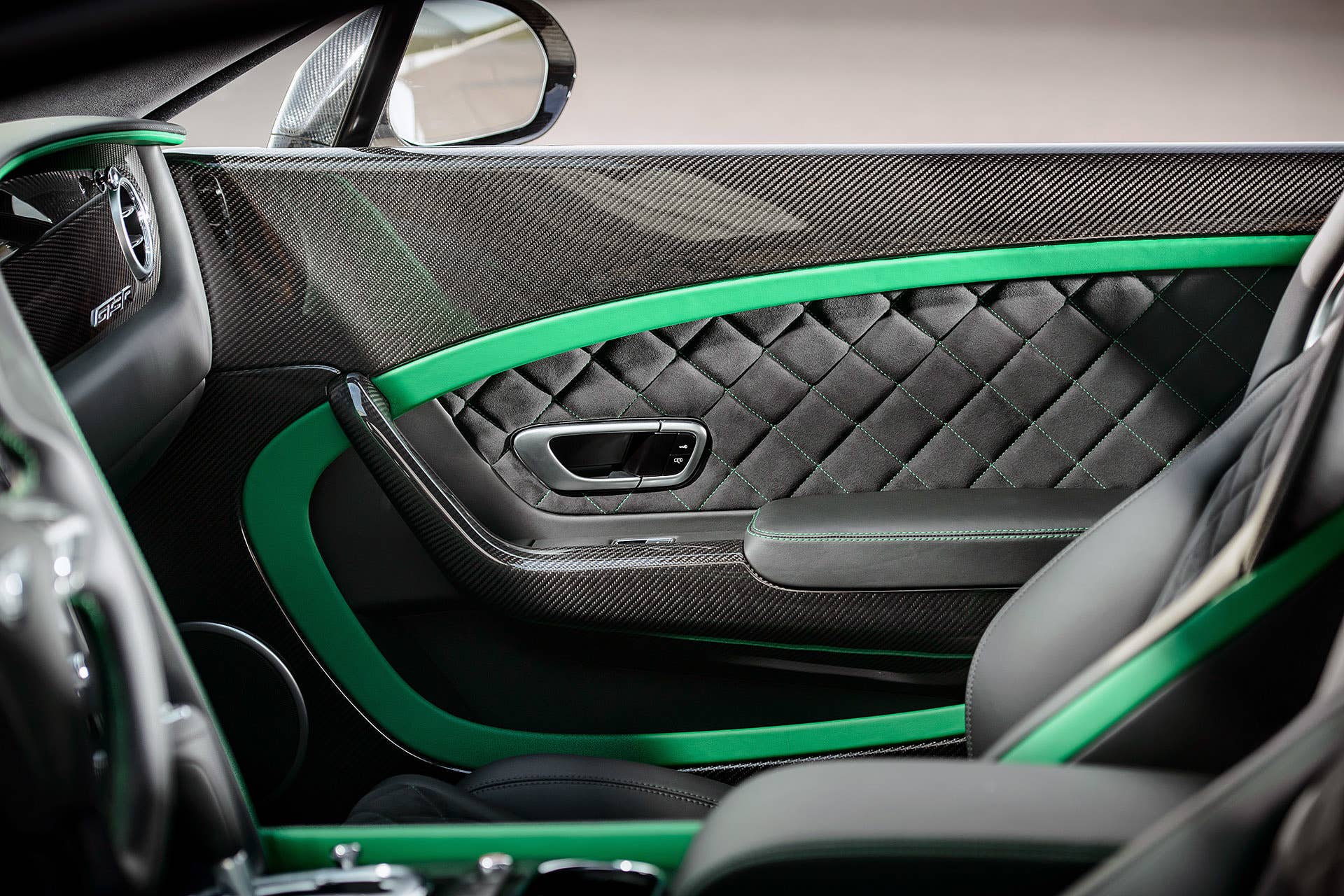 2015 Bentley Continental GT3-R door