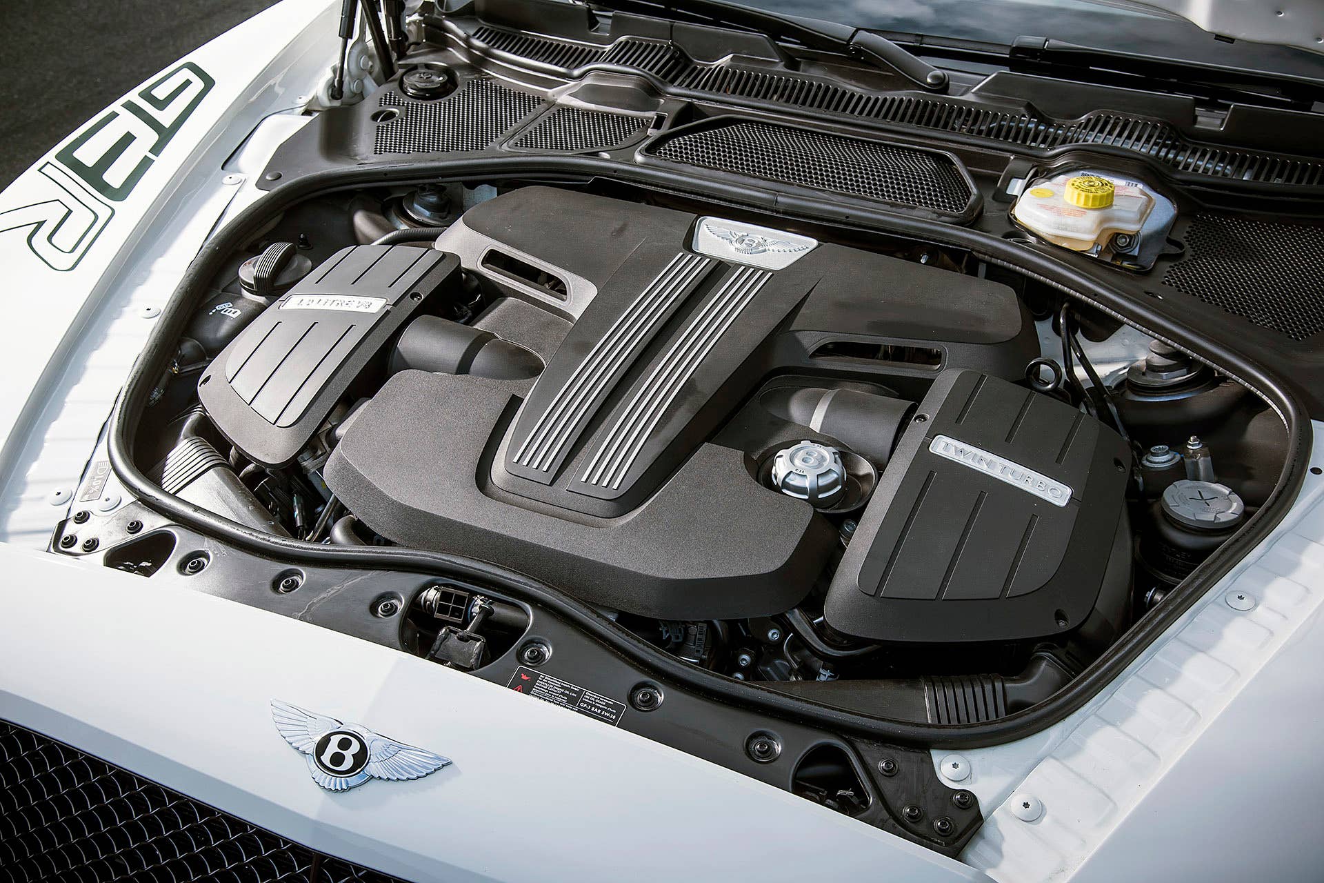 2015 Bentley Continental GT3-R engine