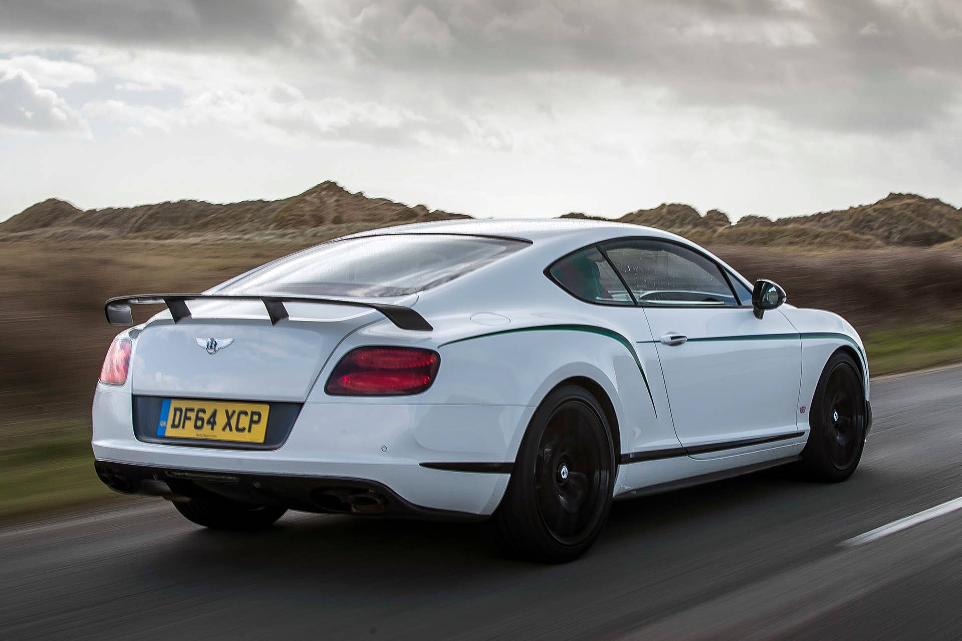 2015 Bentley Continental GT3-R driving