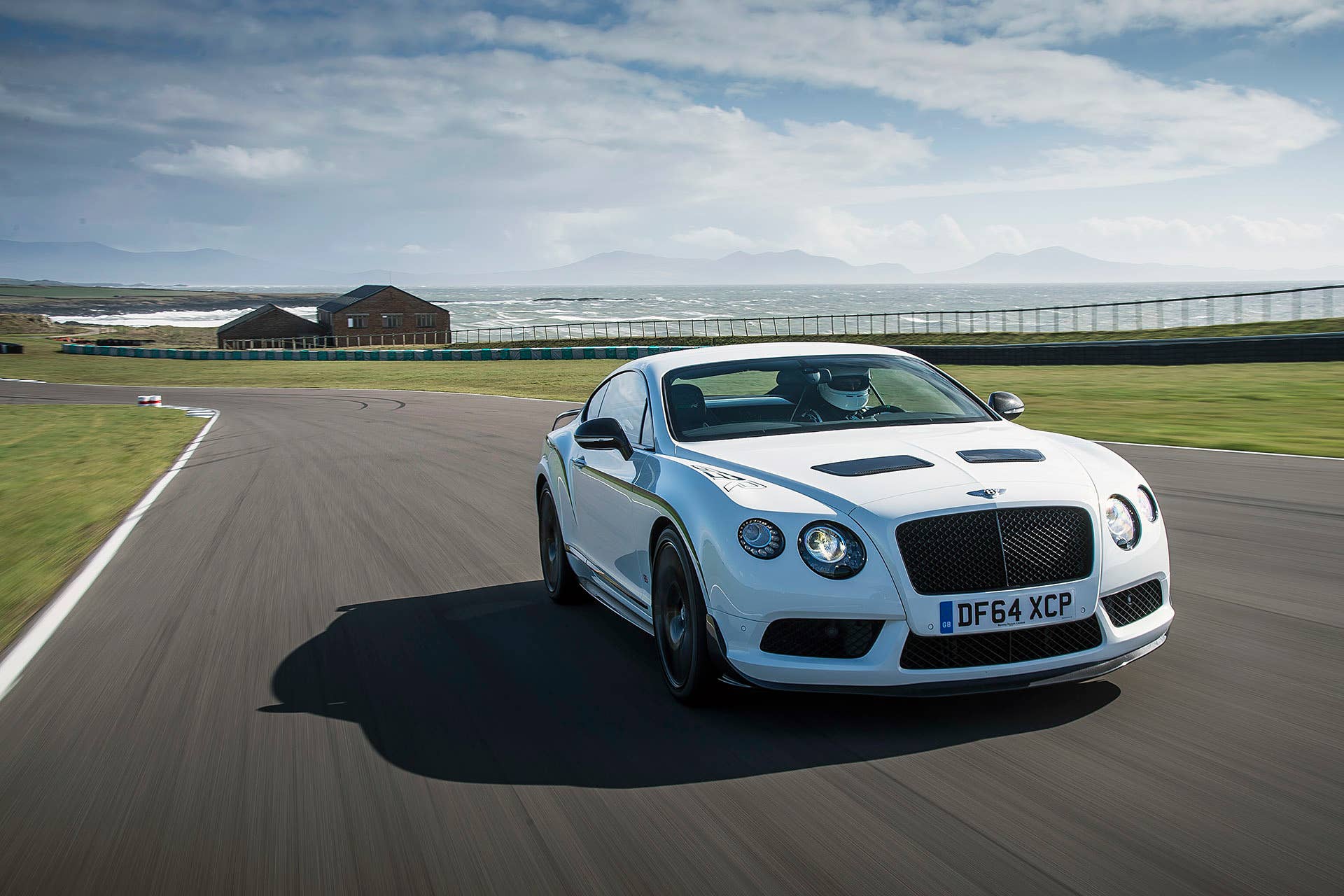 2015 Bentley Continental GT3-R driving