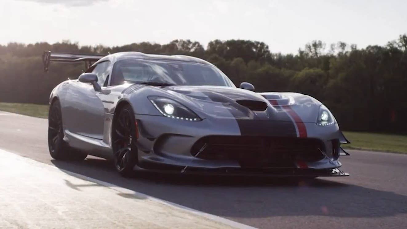 Autoblog Editor-In-Chief Michael Austin drives the track-focused Dodge Viper ACR at Virginia International Raceway.