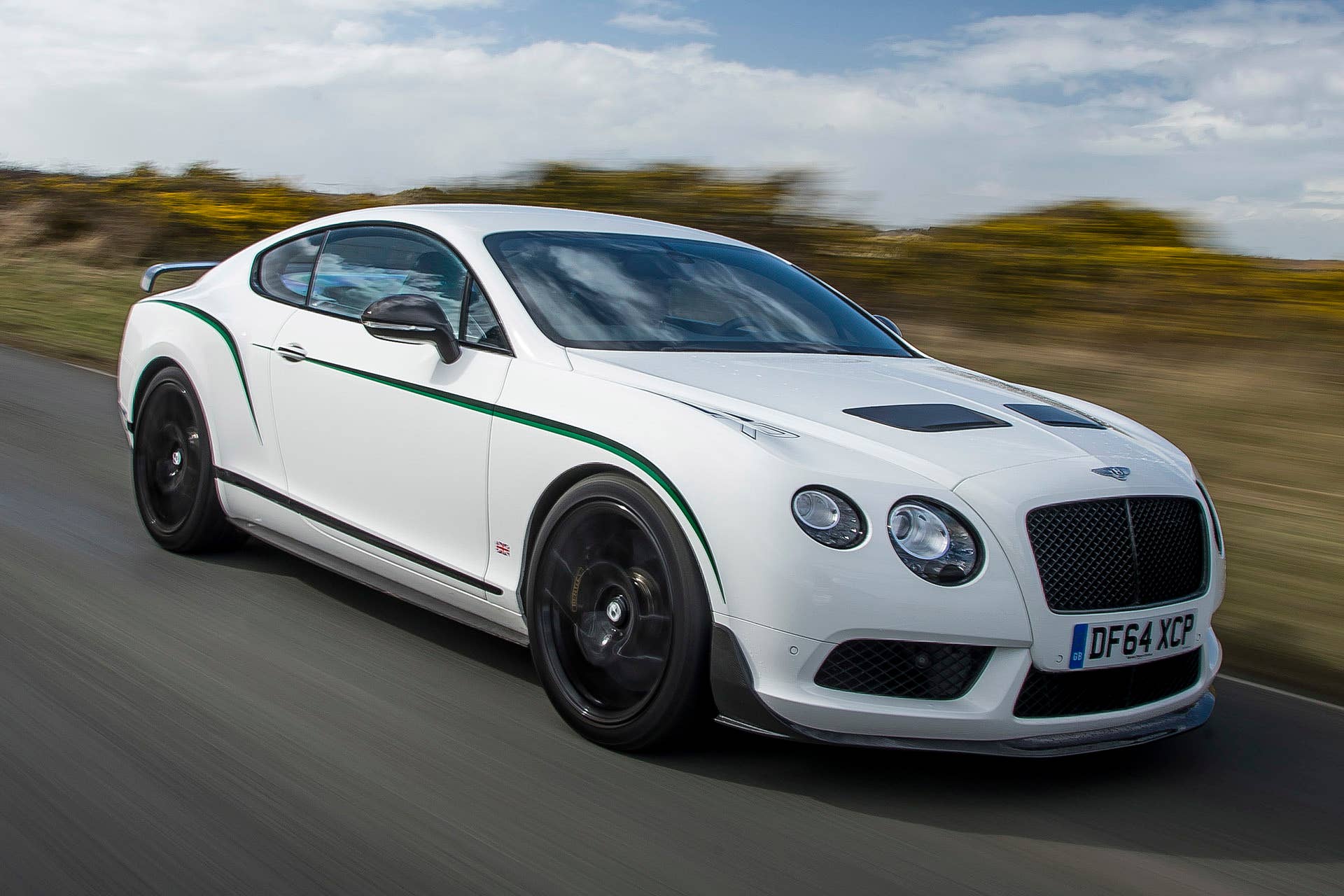 2015 Bentley Continental GT3-R driving