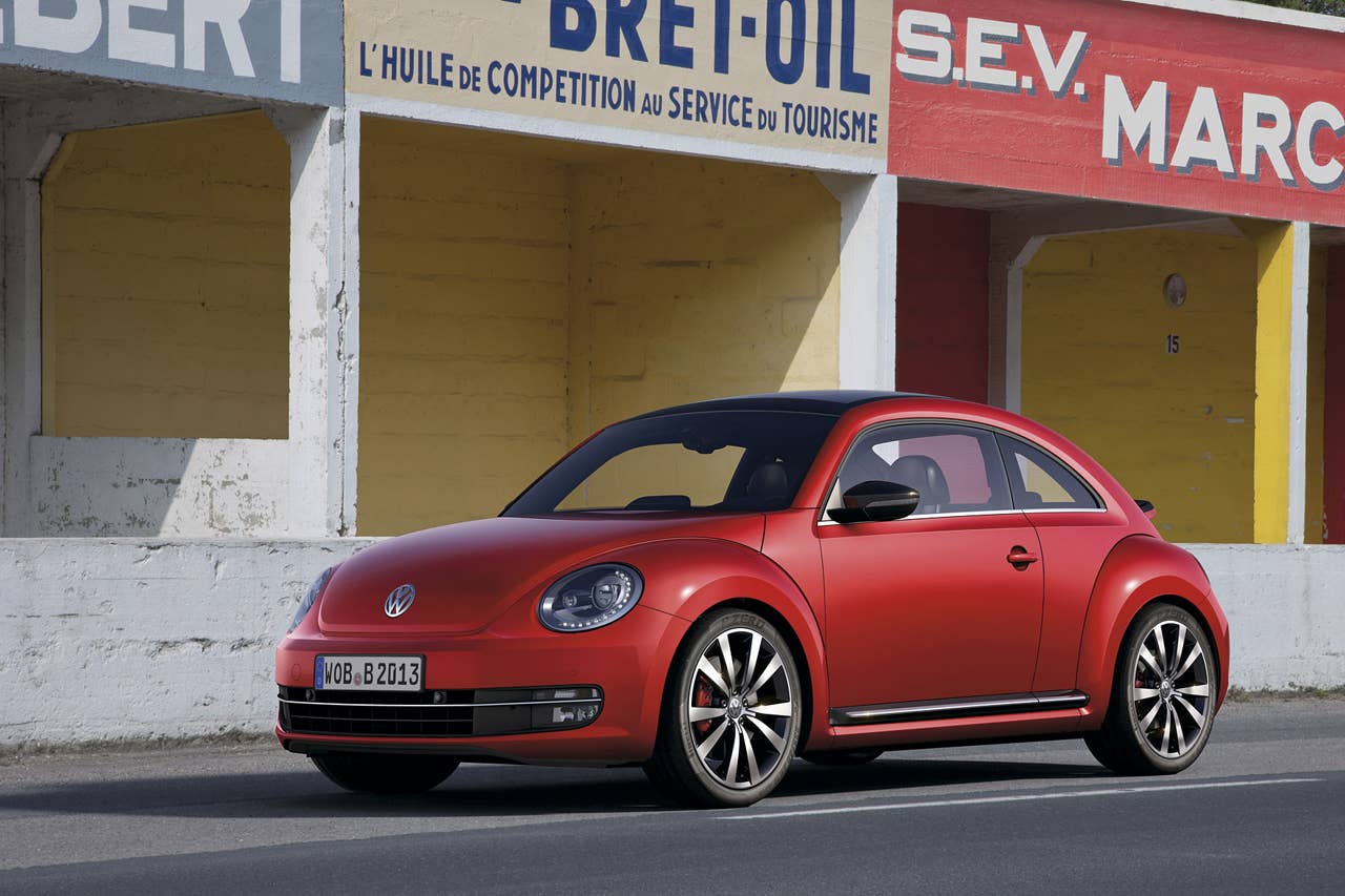 2012 Volkswagen Beetle in red, exterior
