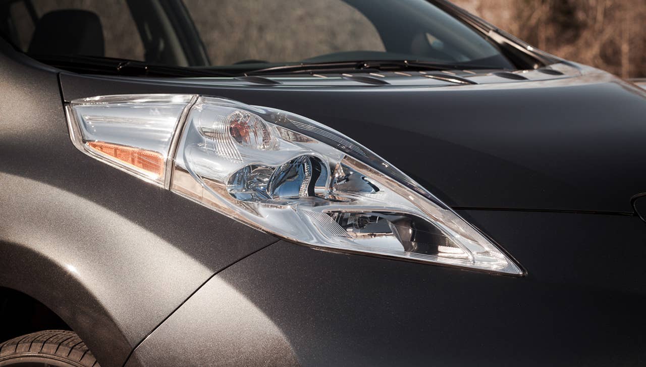 2013 Nissan Leaf headlight