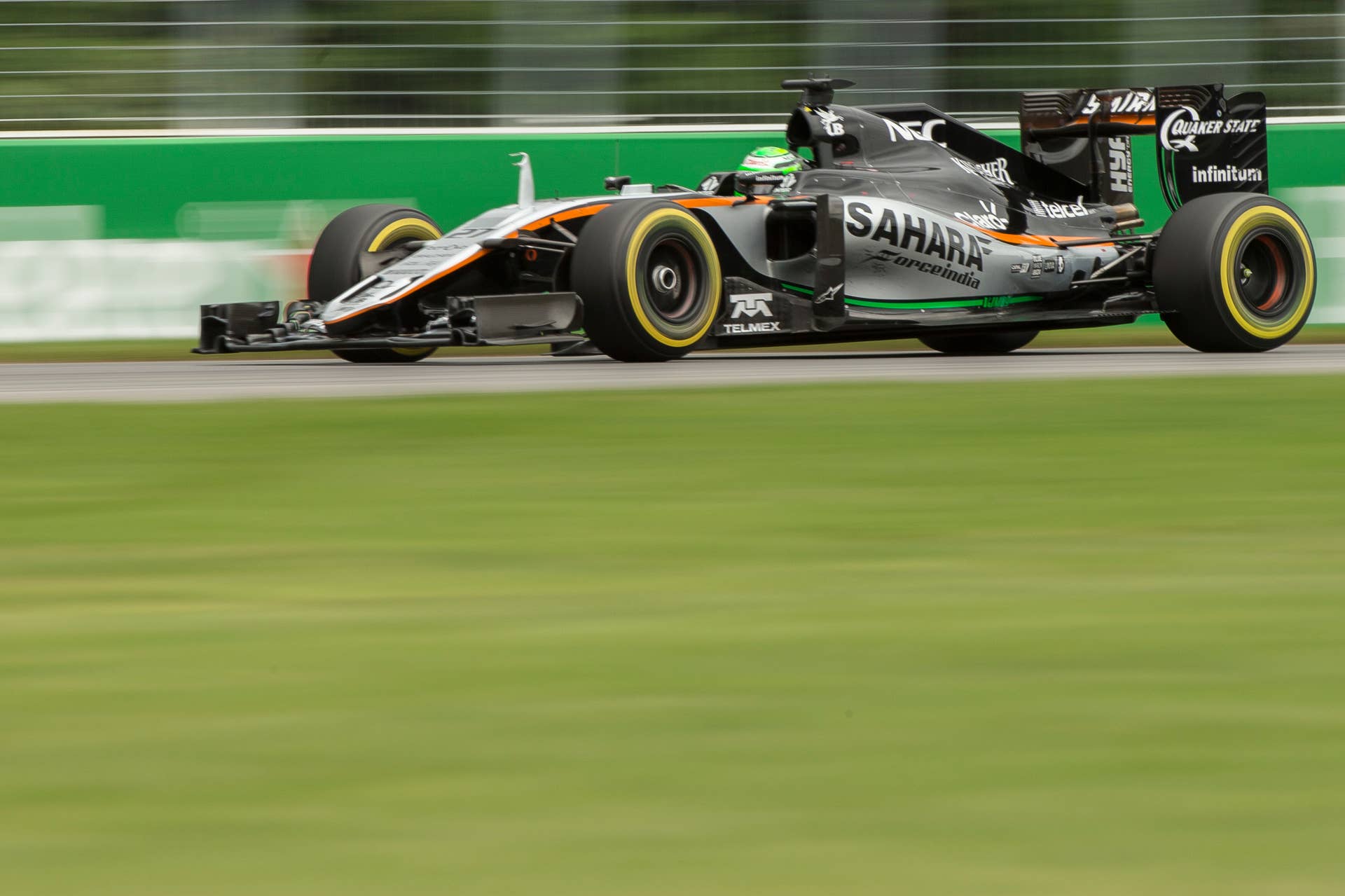 AUTO-PRIX-F1-CAN-RACE