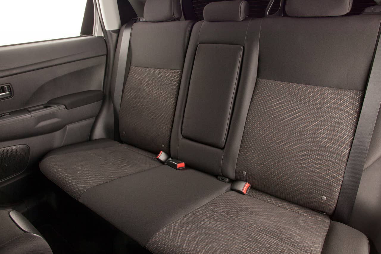 2013 Mitsubishi Outlander Sport SE Interior