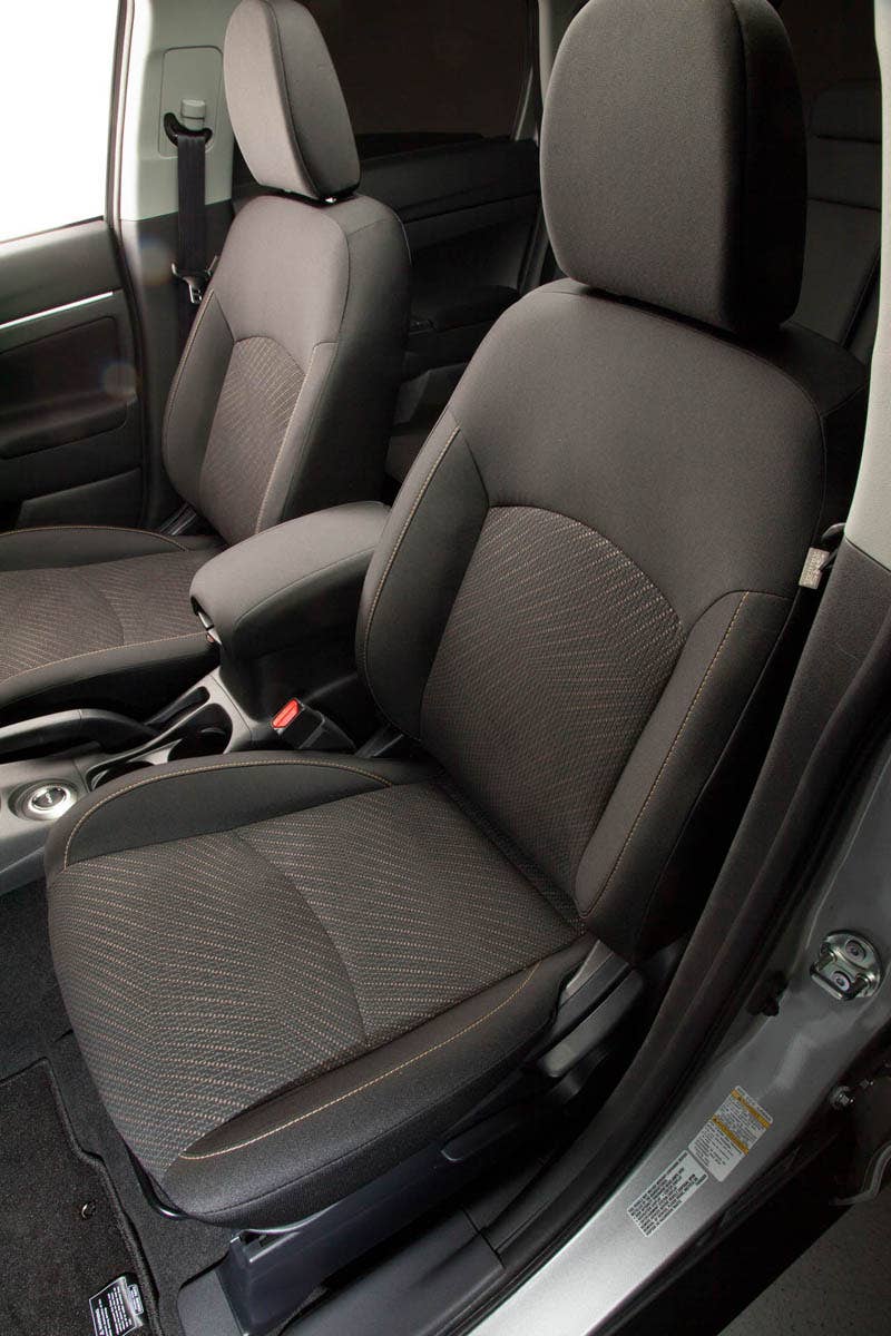2013 Mitsubishi Outlander Sport SE Interior
