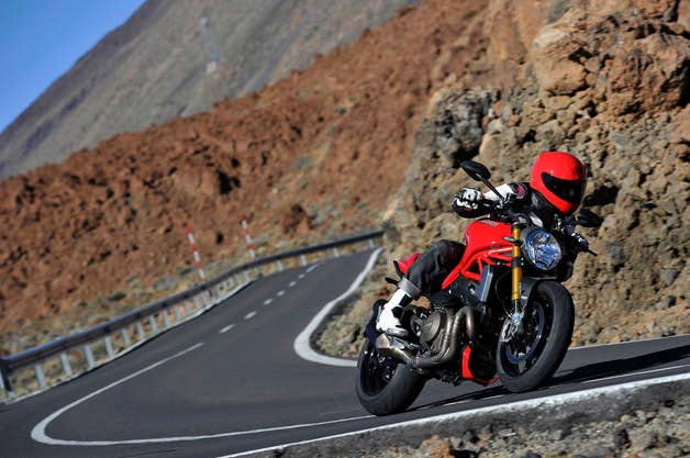 2014 Ducati Monster 1200 S