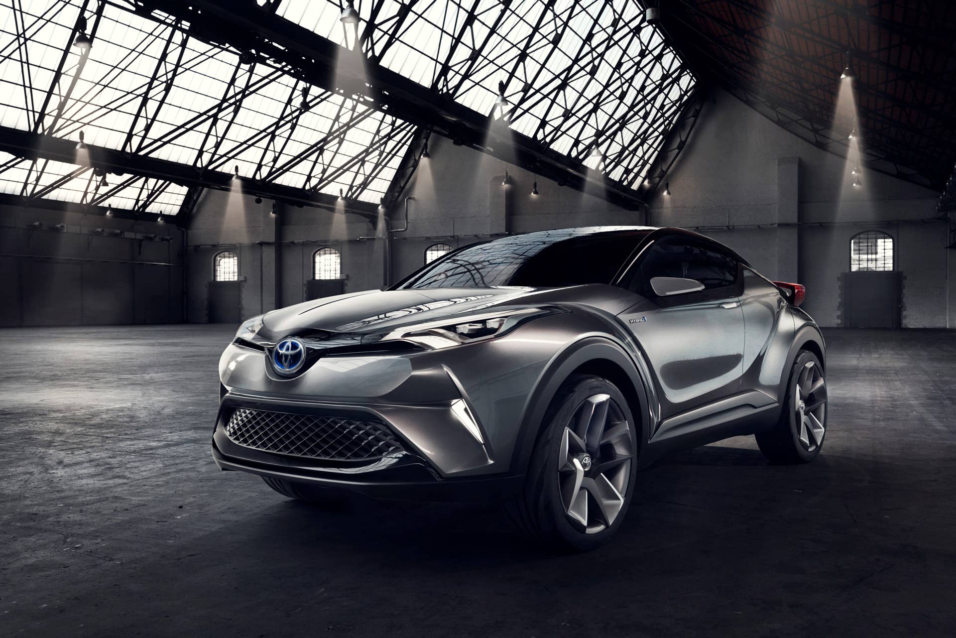 toyota c-hr three quarters