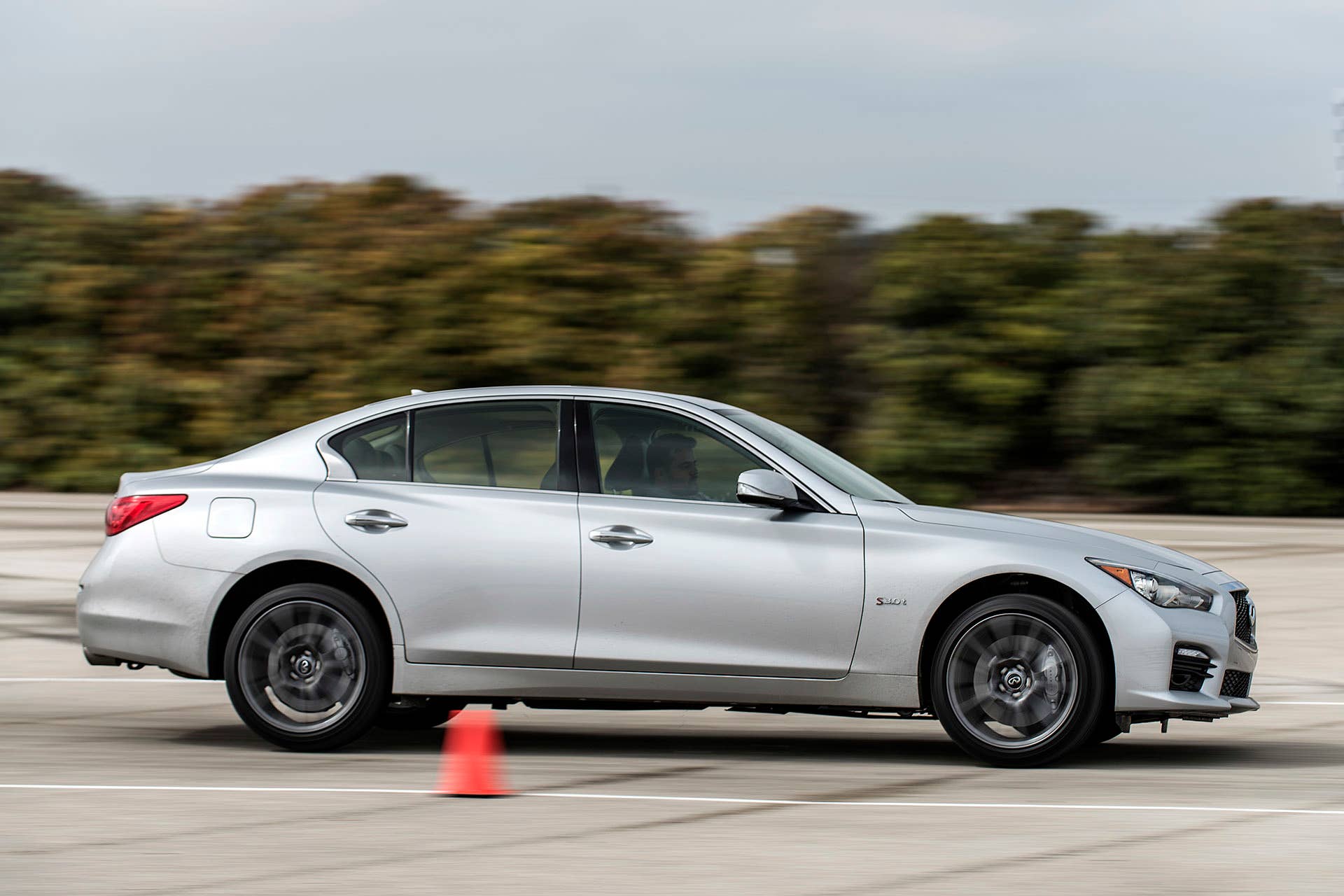 2016 Infiniti Q50 Red Sport 400 driving