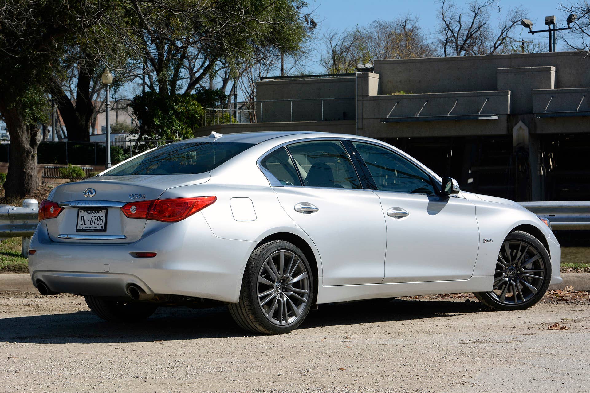 2016 Infiniti Q50 Red Sport 400 rear 3/4 view