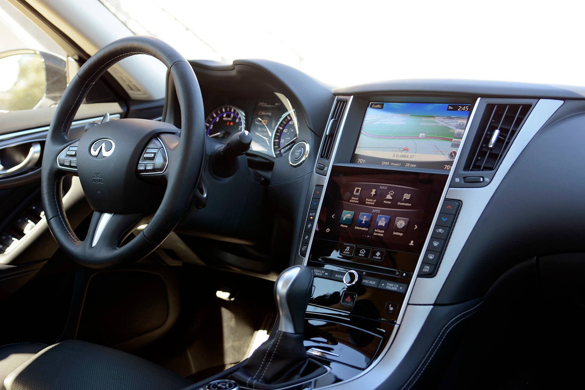 2016 Infiniti Q50 Red Sport 400 interior