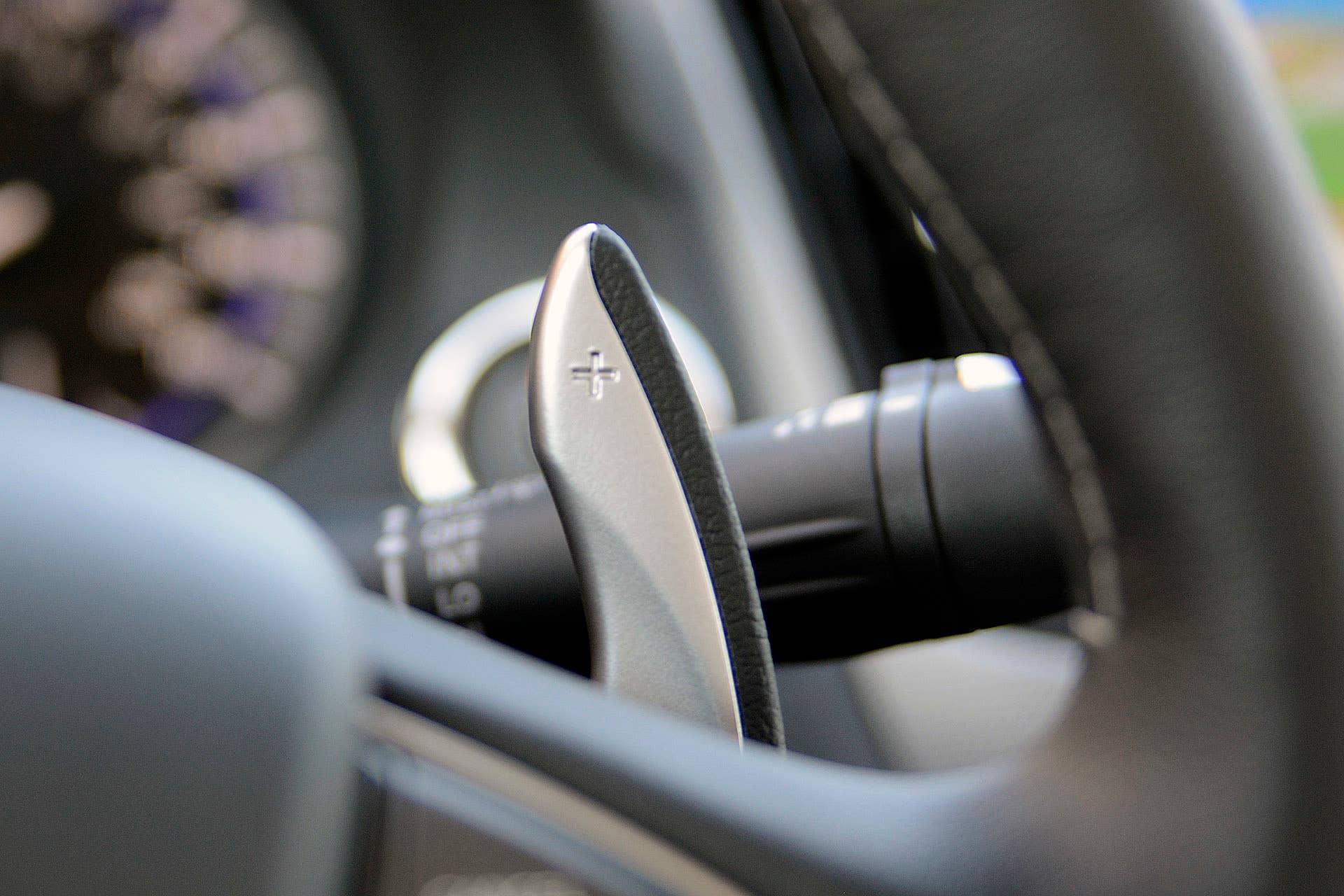 2016 Infiniti Q50 Red Sport 400 paddle shifter
