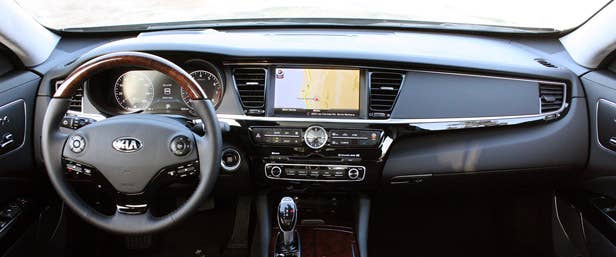 2015 Kia K900 V8