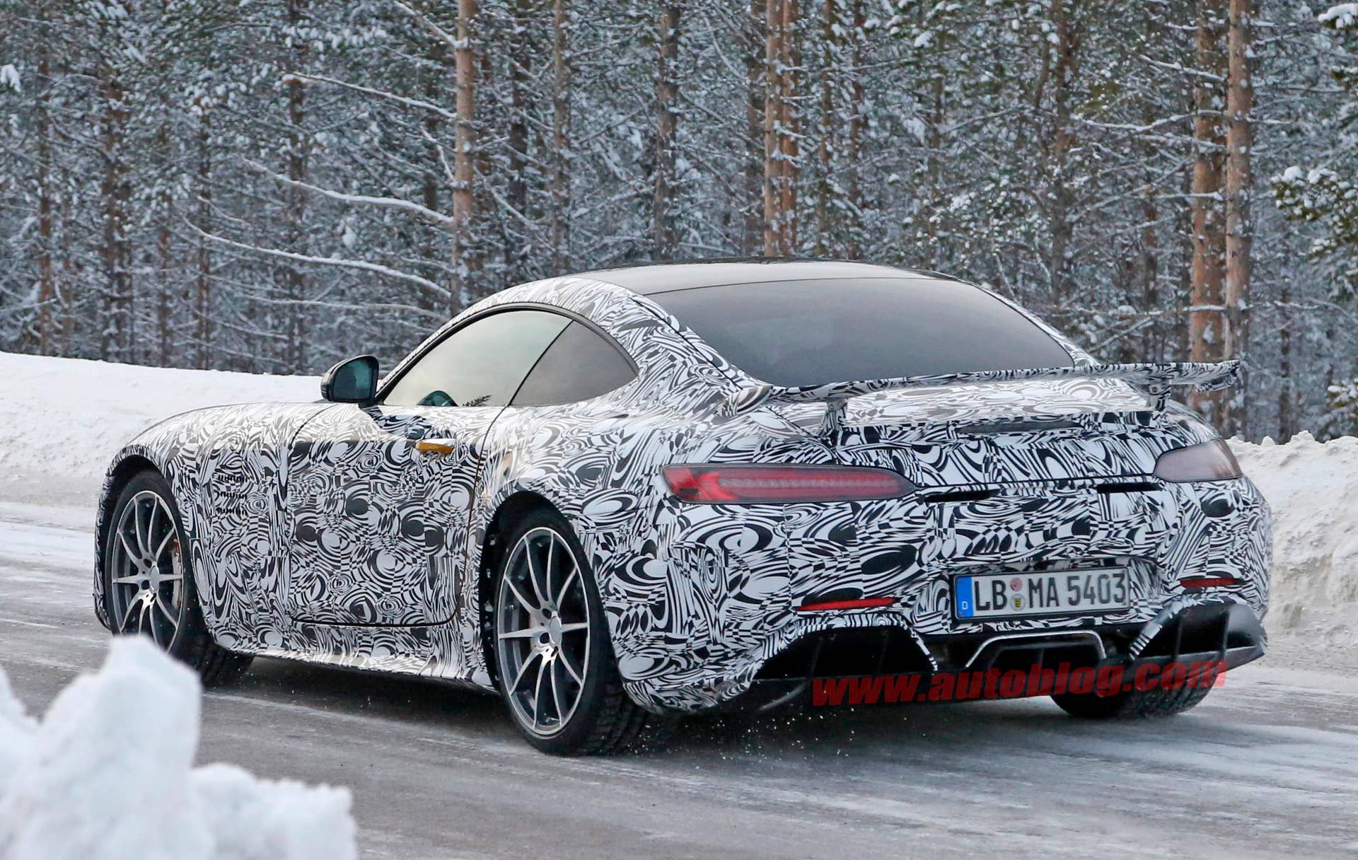 Mercedes-AMG GT R prototype rear 3/4