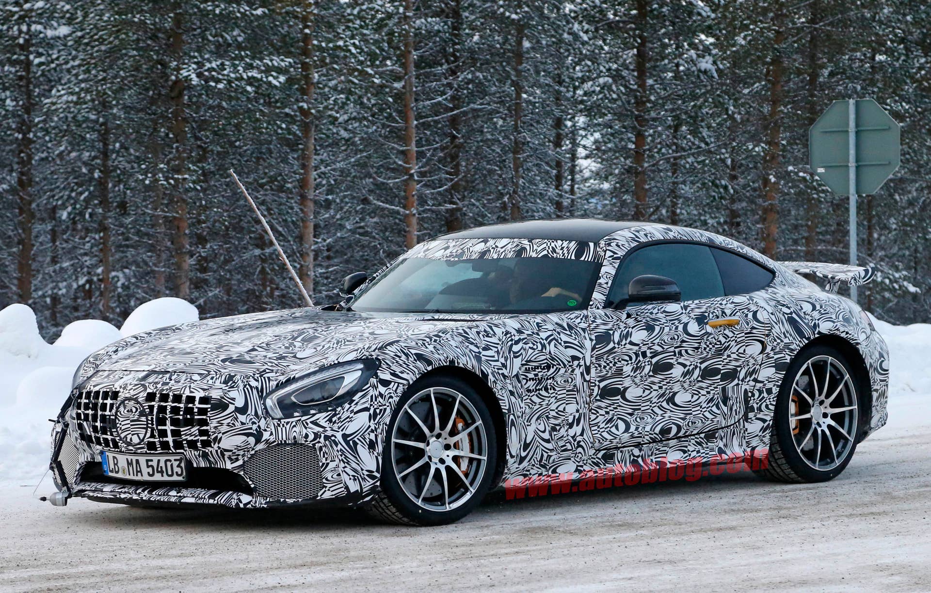 Mercedes-AMG GT R Winter Testing front 3/4