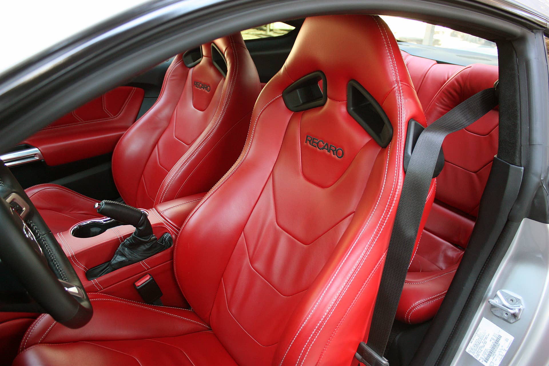 2015 Fisker-Galpin Rocket front seats