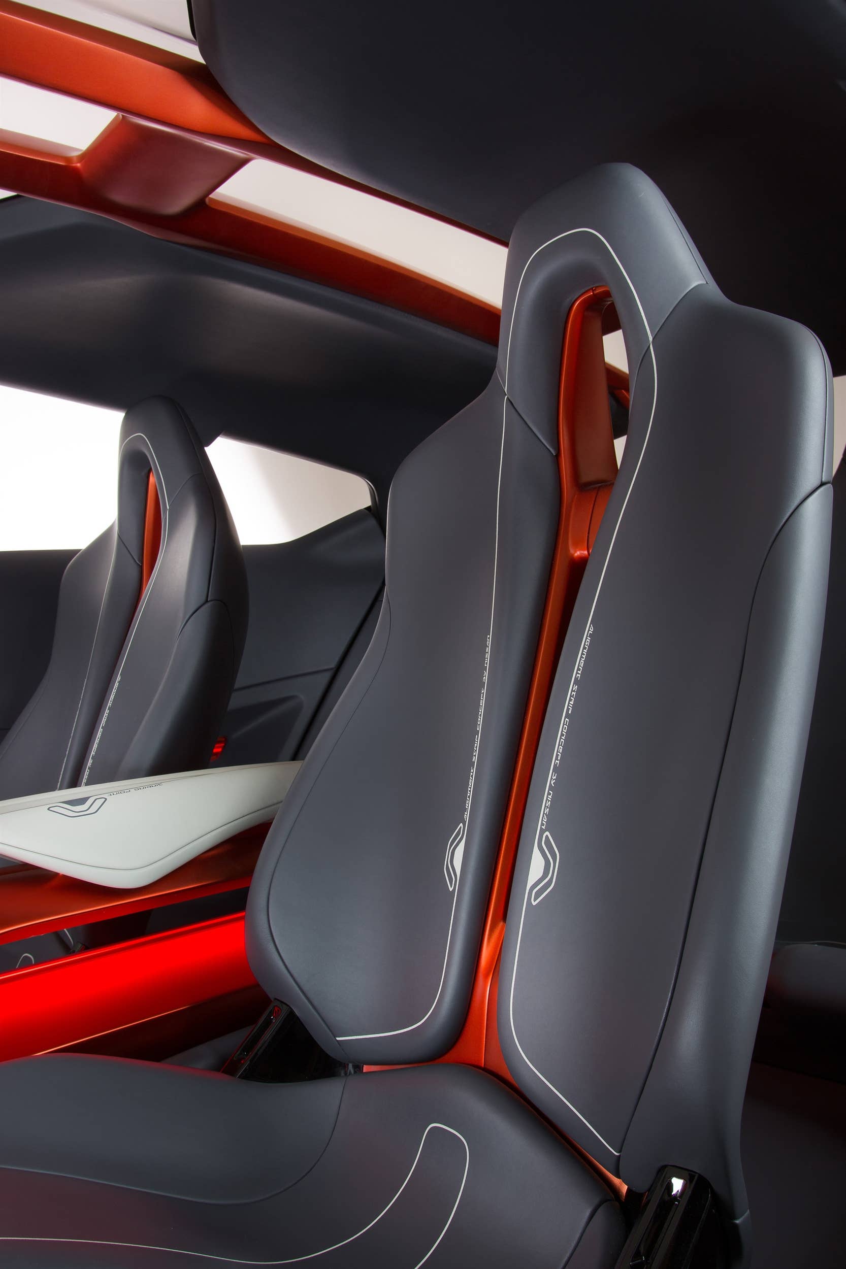 nissan gripz concept seats driver