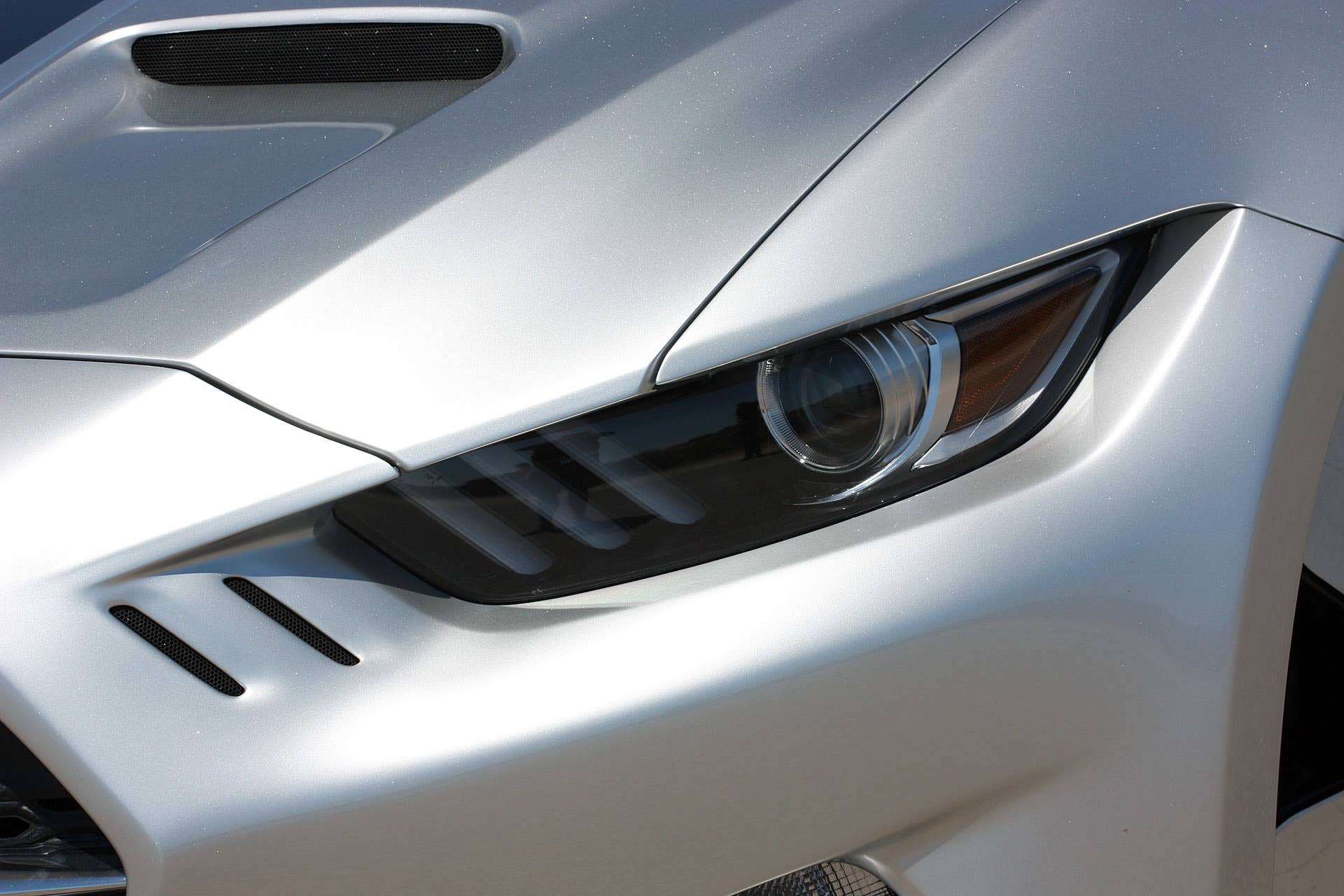 2015 Fisker-Galpin Rocket headlight
