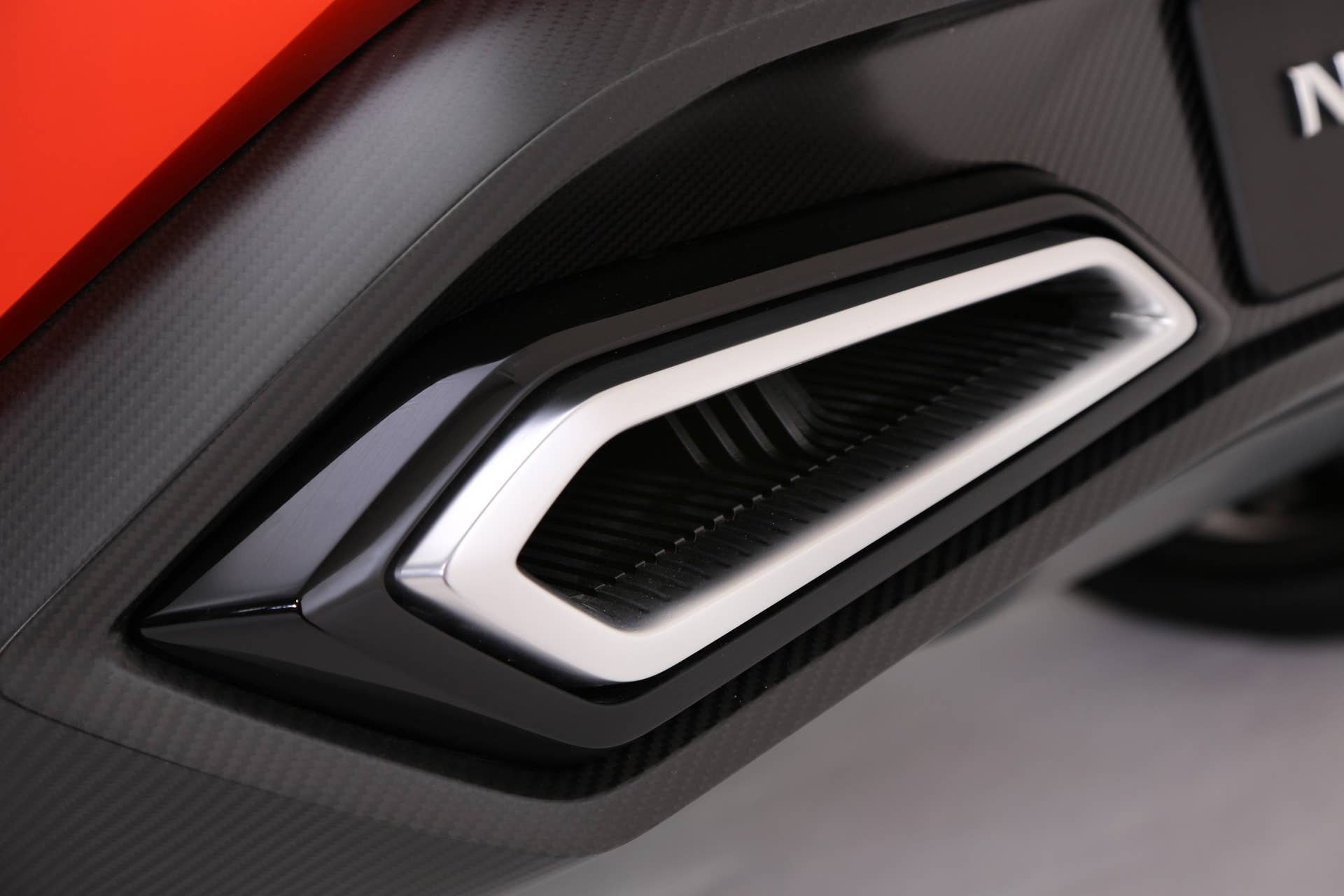 exhaust carbon fiber bumper nissan gripz concept