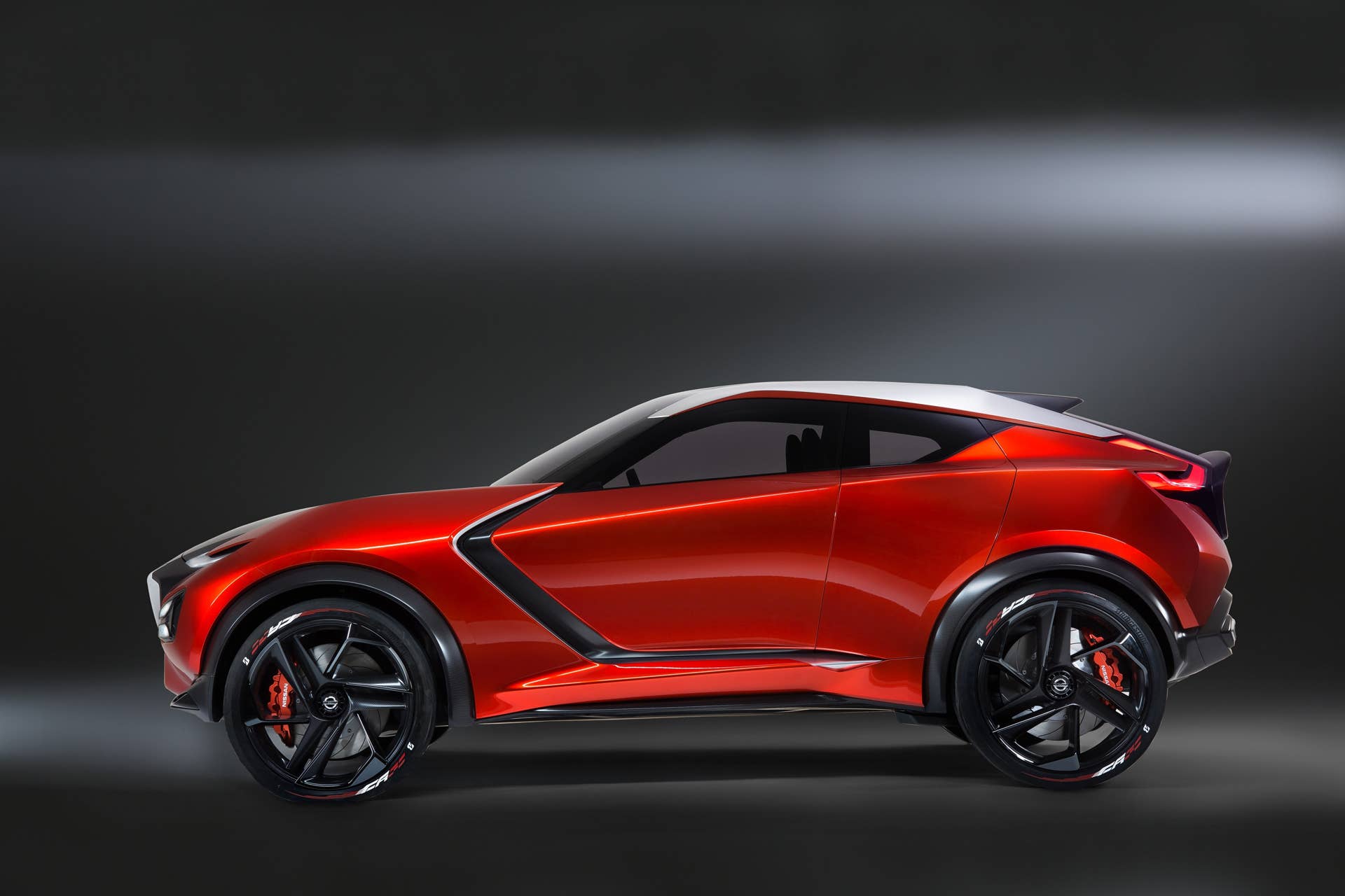 gripz profile nissan crossover 370z studio