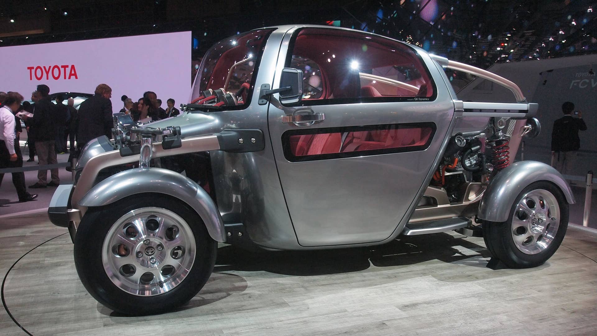Toyota Kikai Concept front 3/4