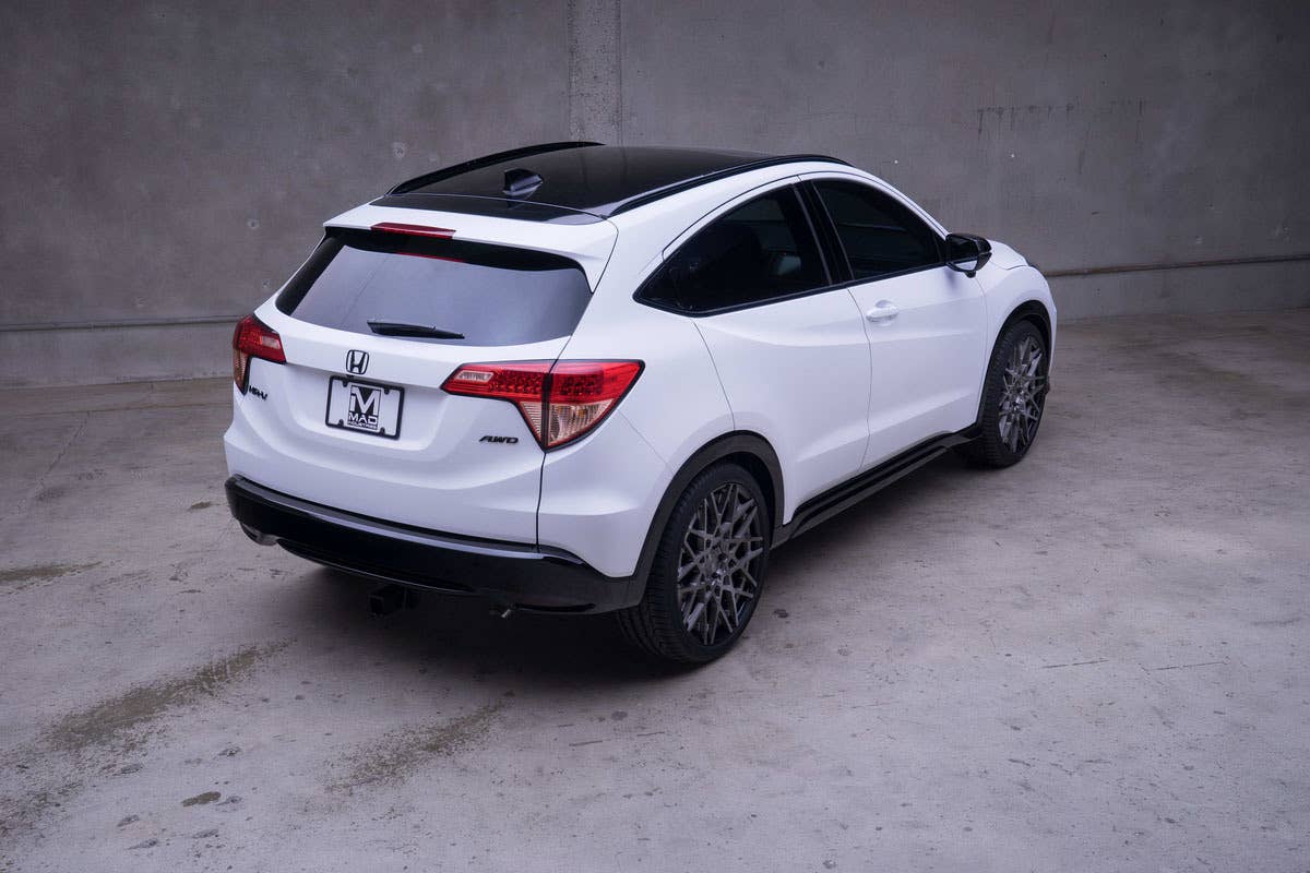 honda hr-v rear three quarters