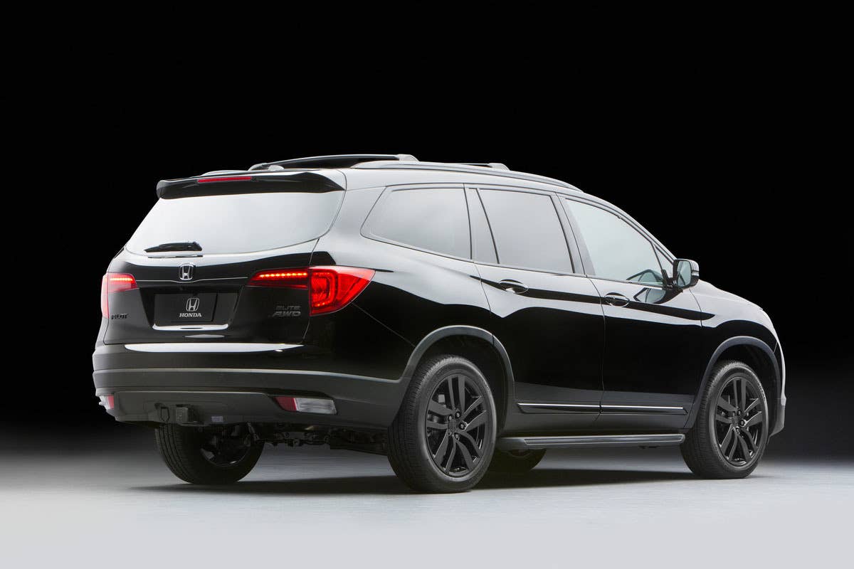 2016 honda pilot elite concept black edition rear three quarters